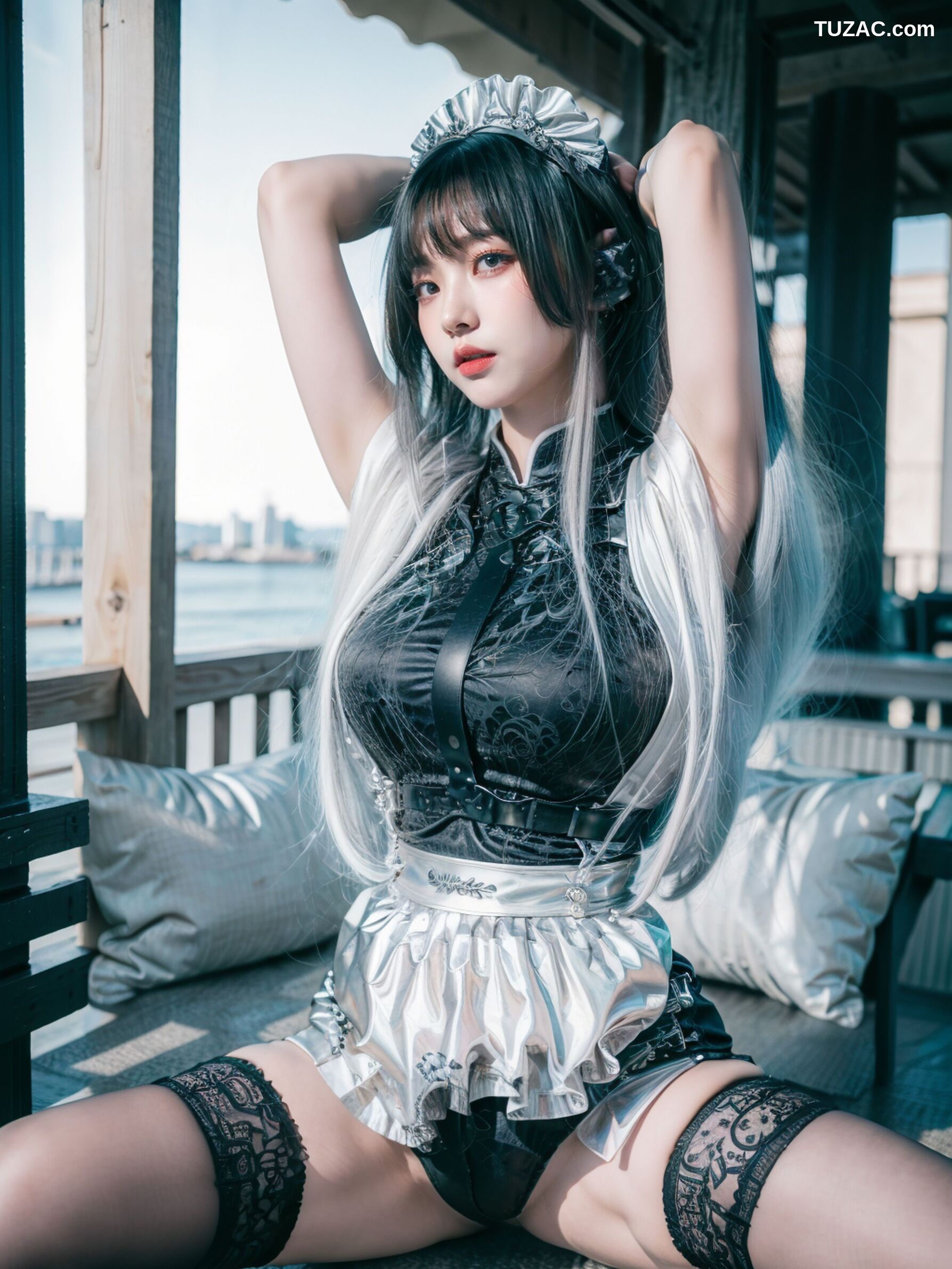 AI美女-拟实-哥特风眼镜女仆