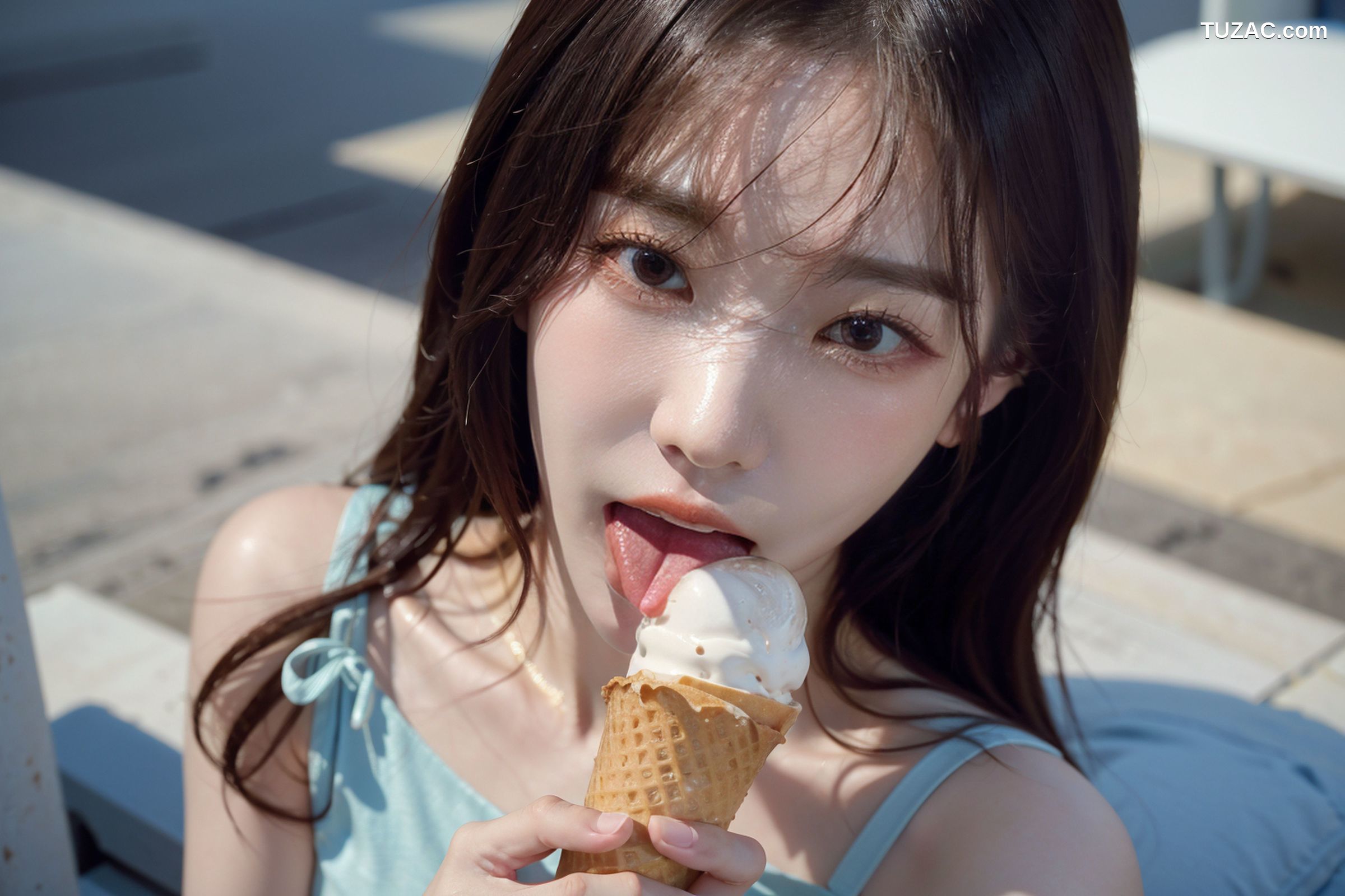 AI美女-拟实-泳池边的比基尼美女