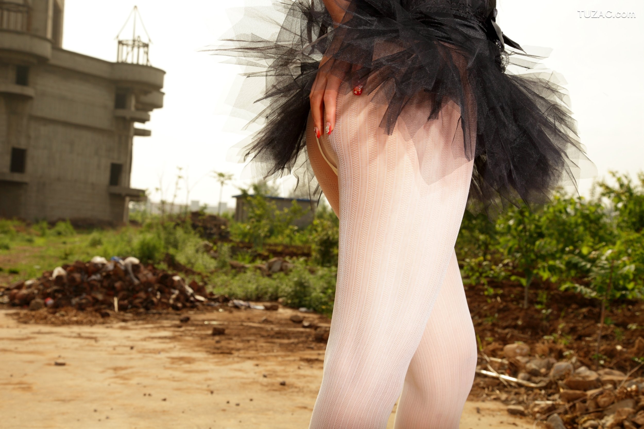 AISS爱丝-F4019-《古堡媚丝》