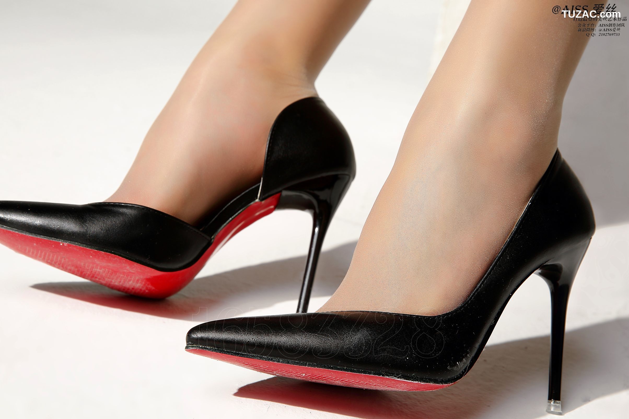 AISS爱丝-F5002-《纯肉色》