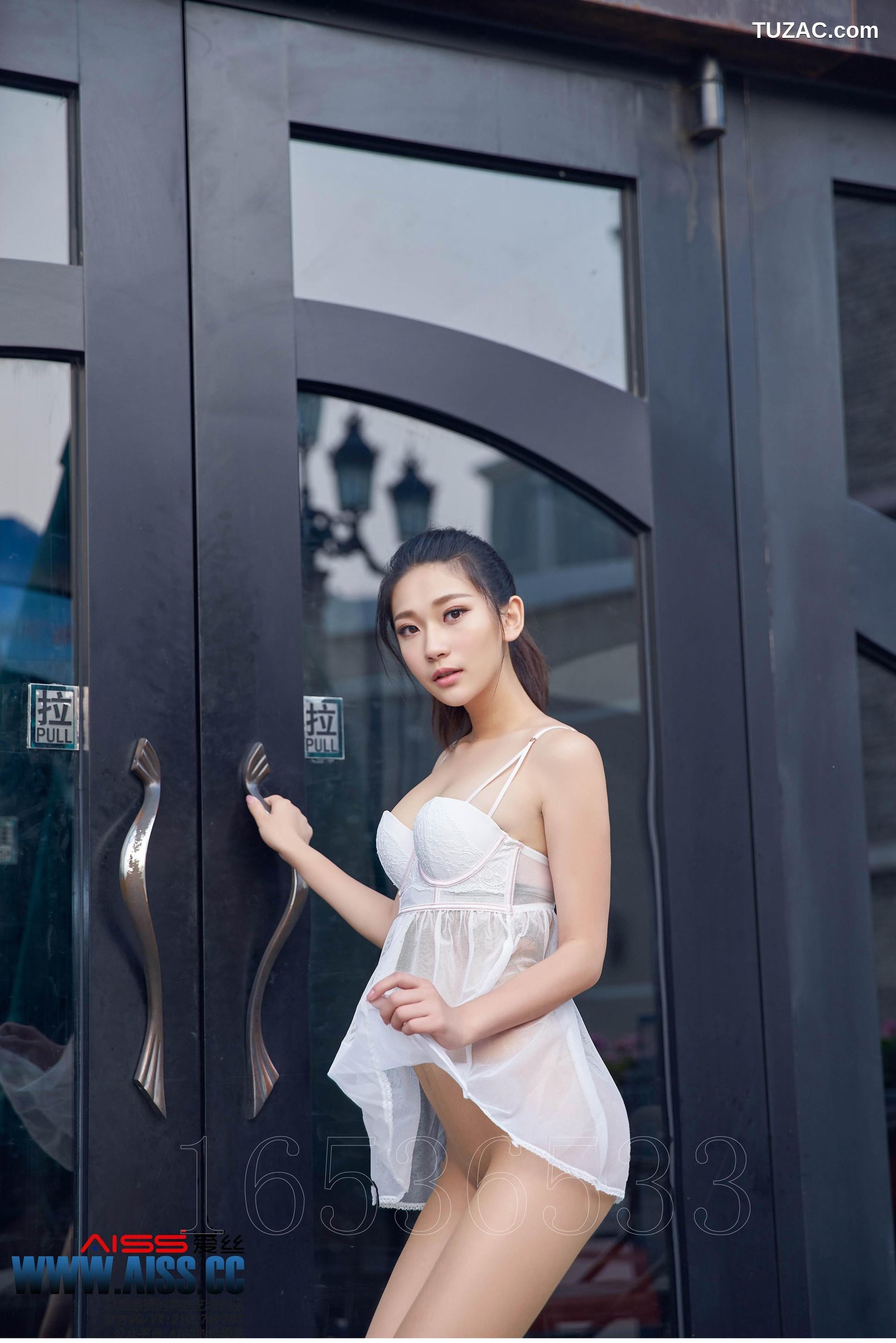 AISS爱丝-F6029-亚美依-《穿丝袜的街道》