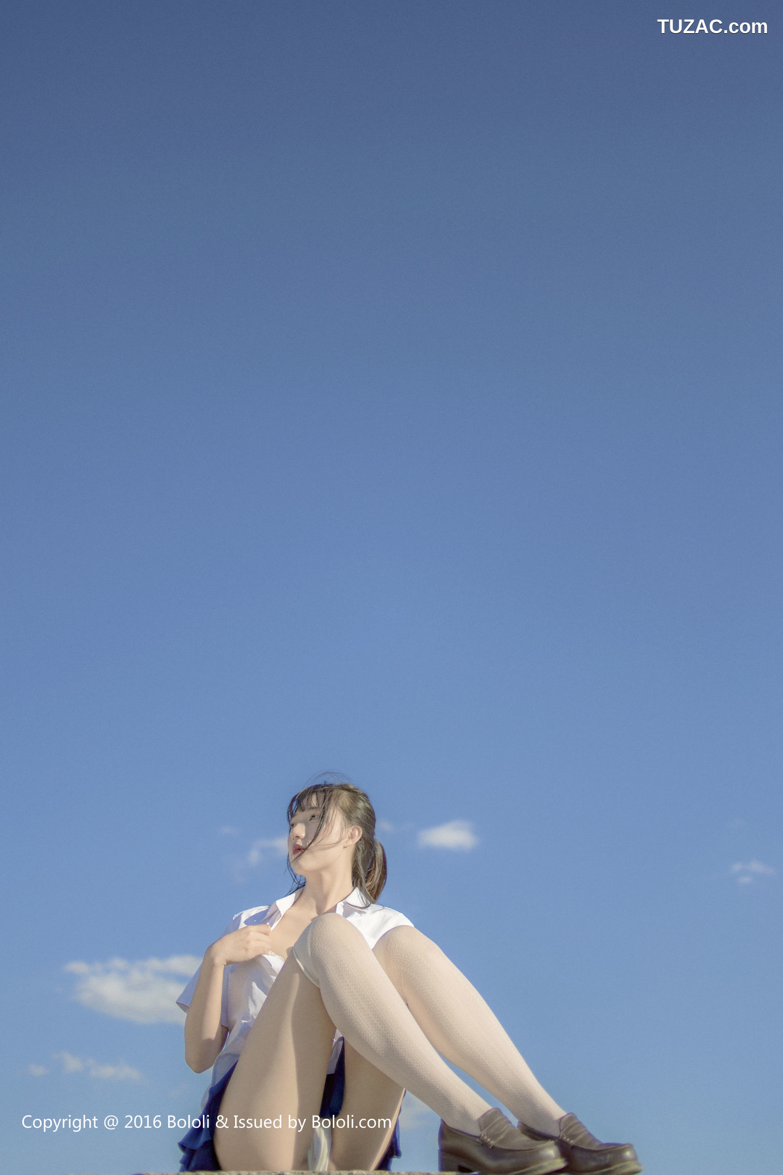 BoLoli波萝社-bol.030-觉蒽酱-秋の下で・春色