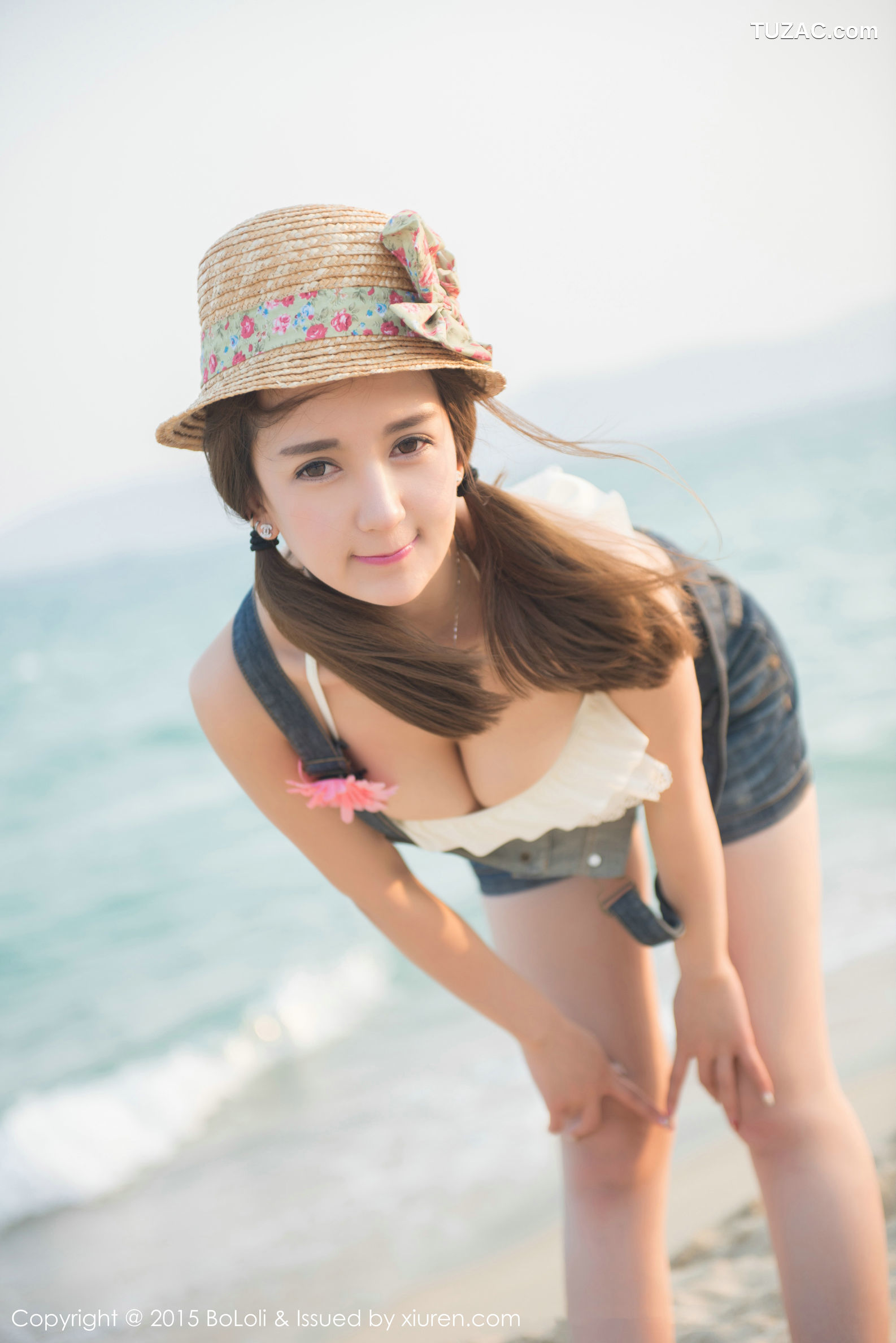 BoLoli波萝社-vol.015-monkey_小潘鼠-三亚旅拍又萌又美外拍系列-