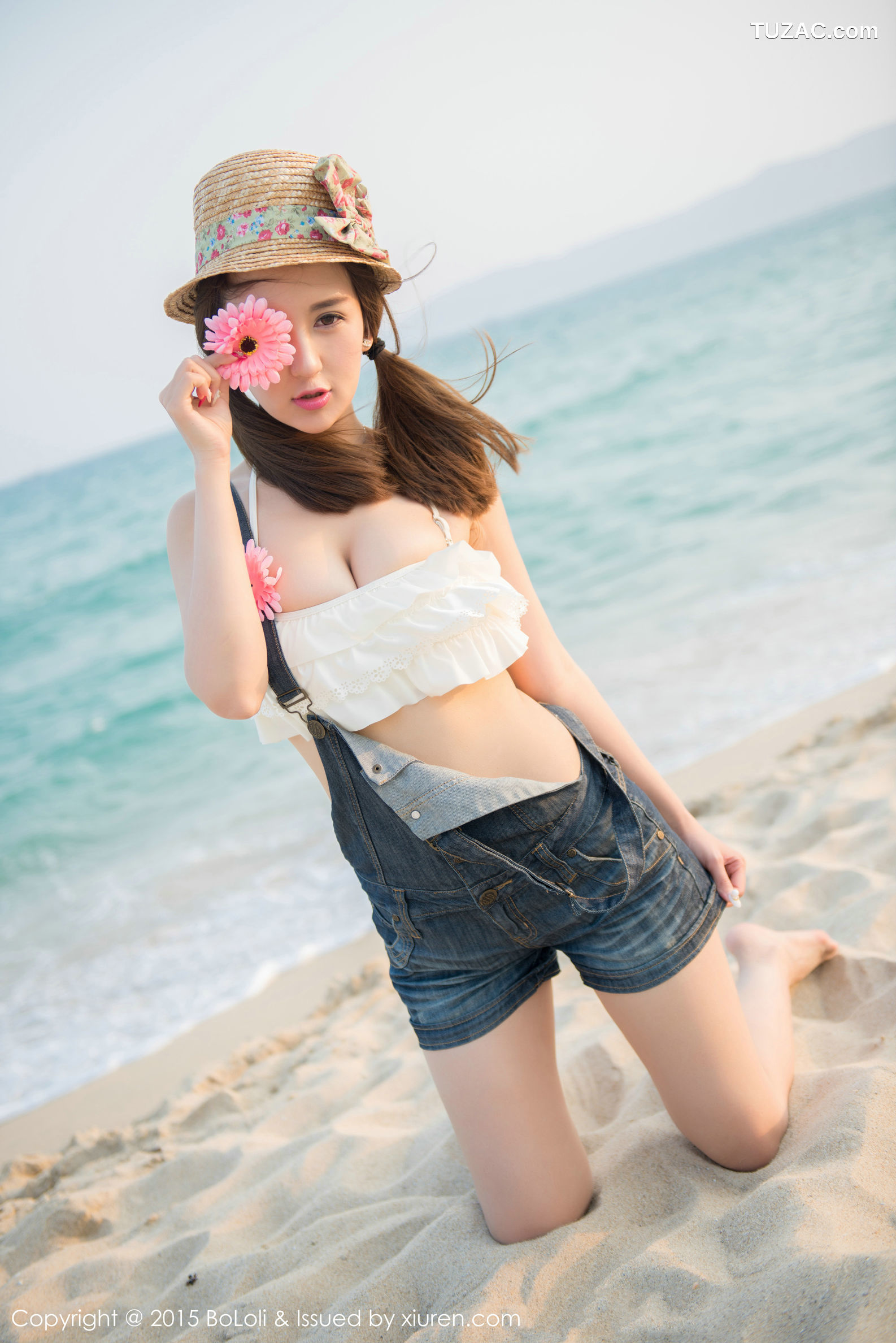 BoLoli波萝社-vol.015-monkey_小潘鼠-三亚旅拍又萌又美外拍系列-