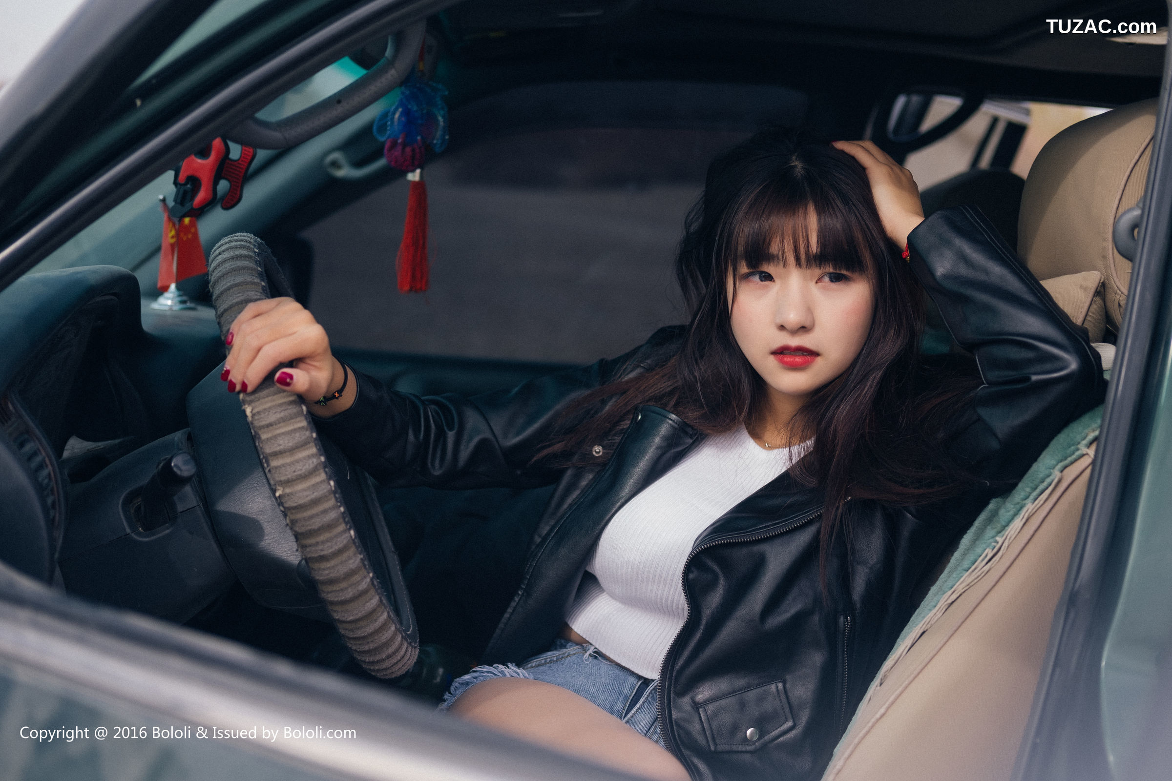 Kimoe激萌文化-010-周闻-球球《沙漠机车女》