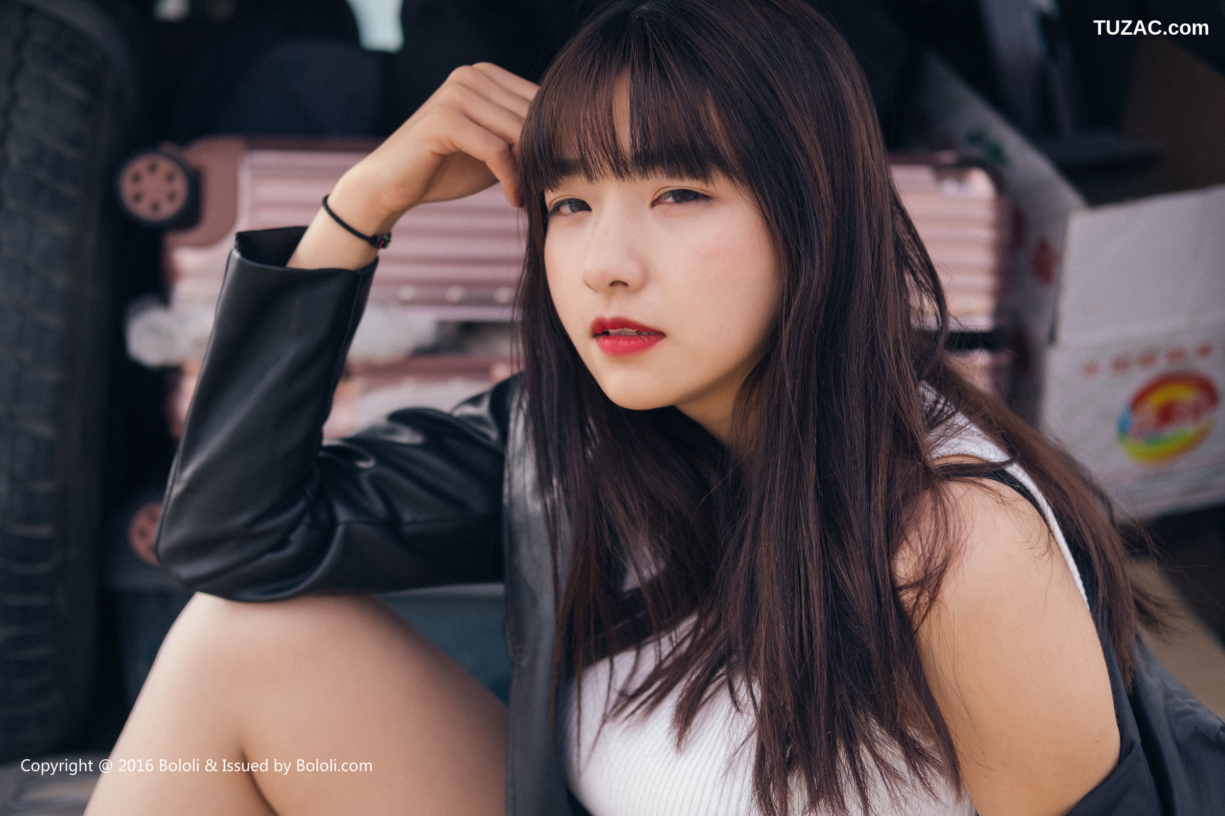 Kimoe激萌文化-010-周闻-球球《沙漠机车女》