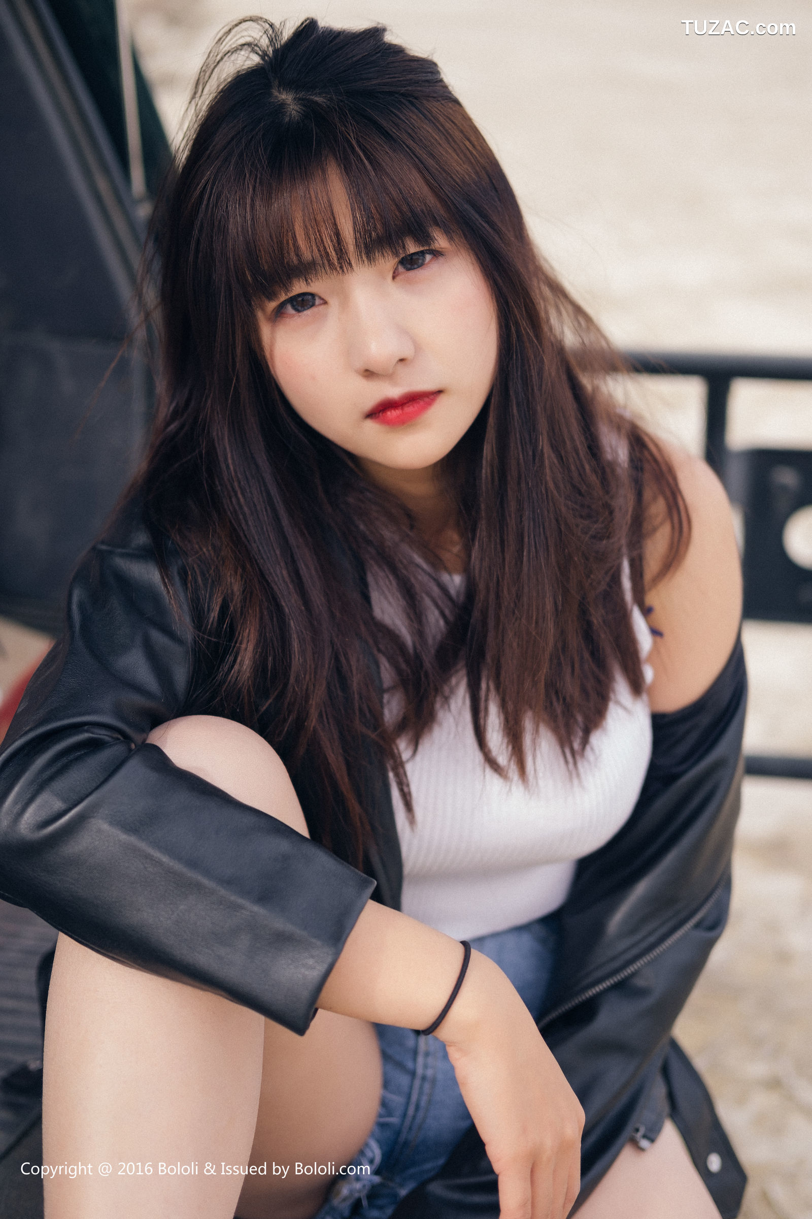 Kimoe激萌文化-010-周闻-球球《沙漠机车女》