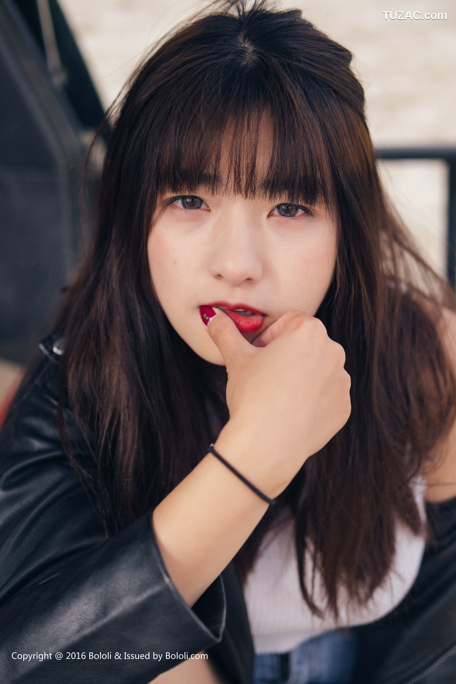 Kimoe激萌文化-010-周闻-球球《沙漠机车女》