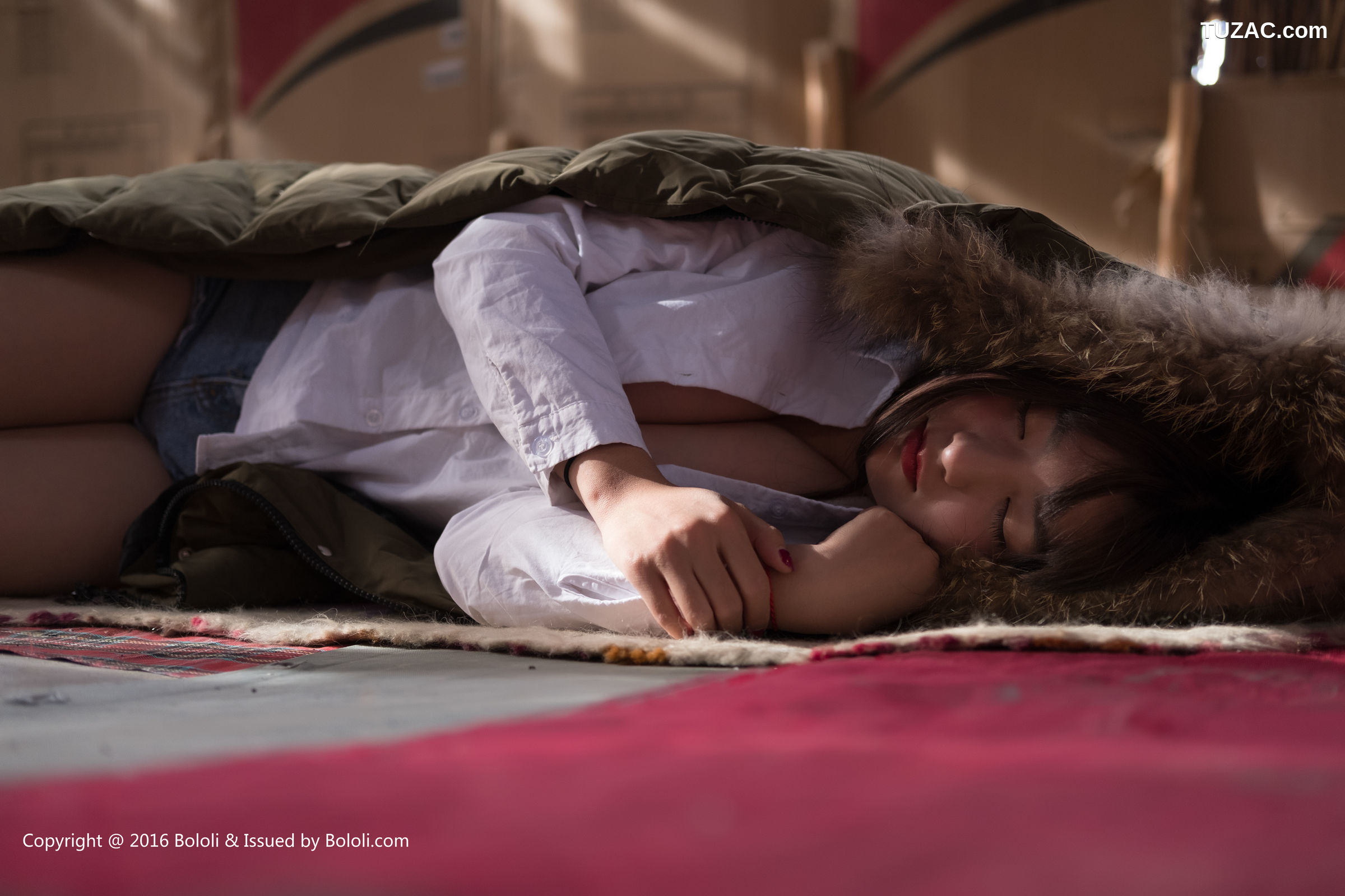 Kimoe激萌文化-012-周闻-球球-《篝火取暖沙漠之旅》