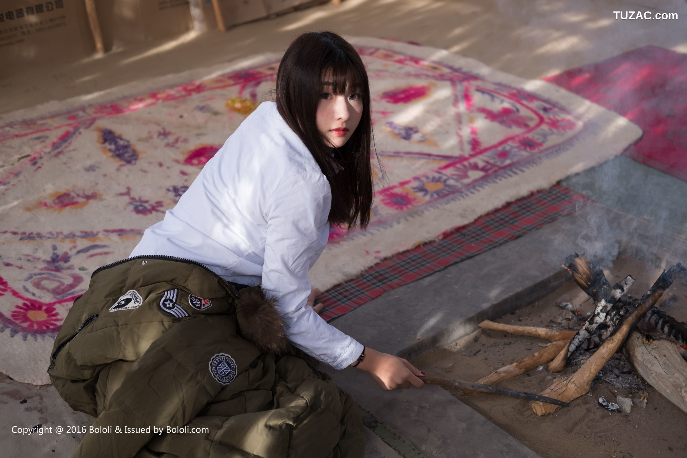 Kimoe激萌文化-012-周闻-球球-《篝火取暖沙漠之旅》