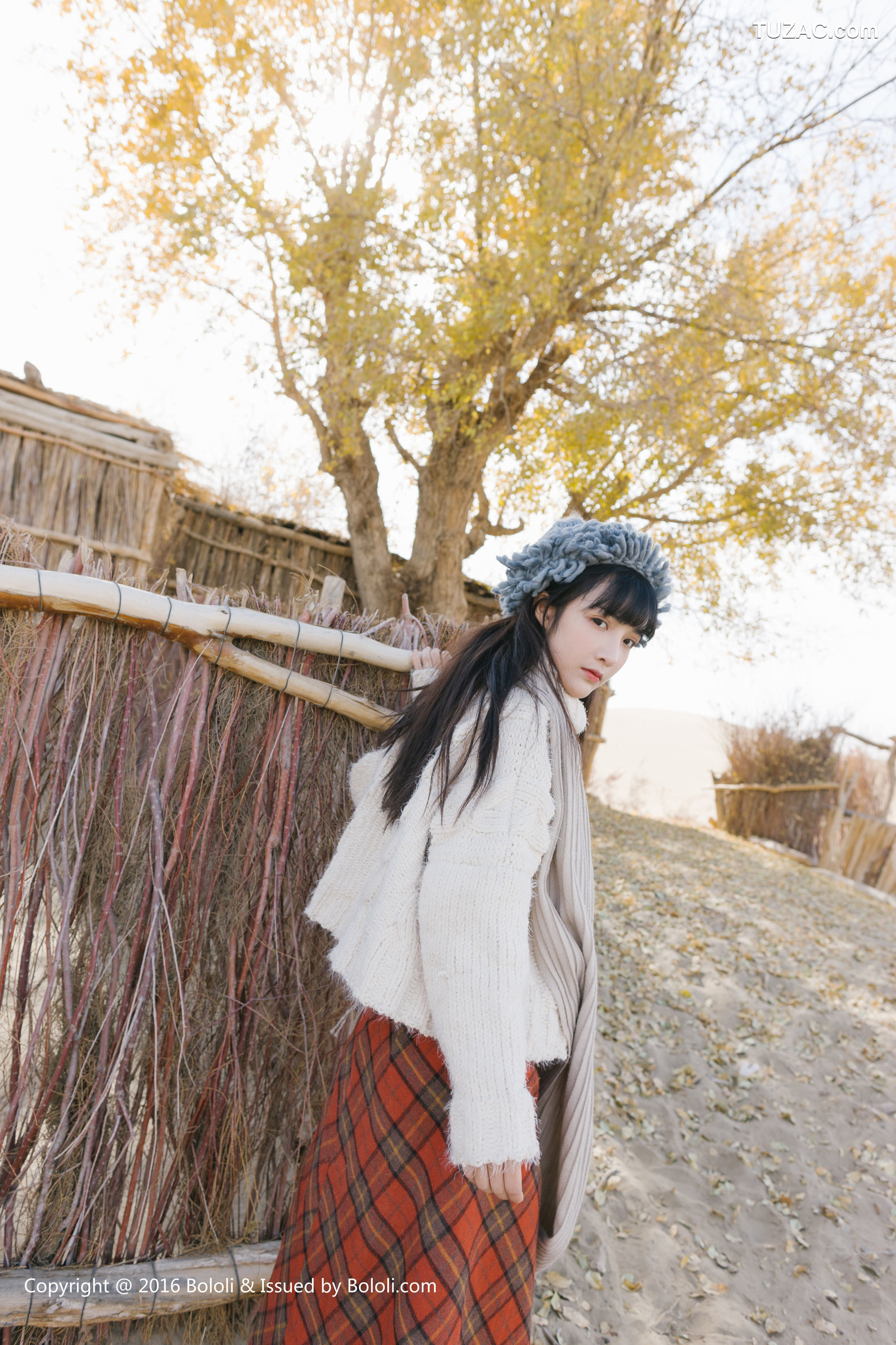 Kimoe激萌文化-013-王之应《秋画之应-沙漠旅拍》