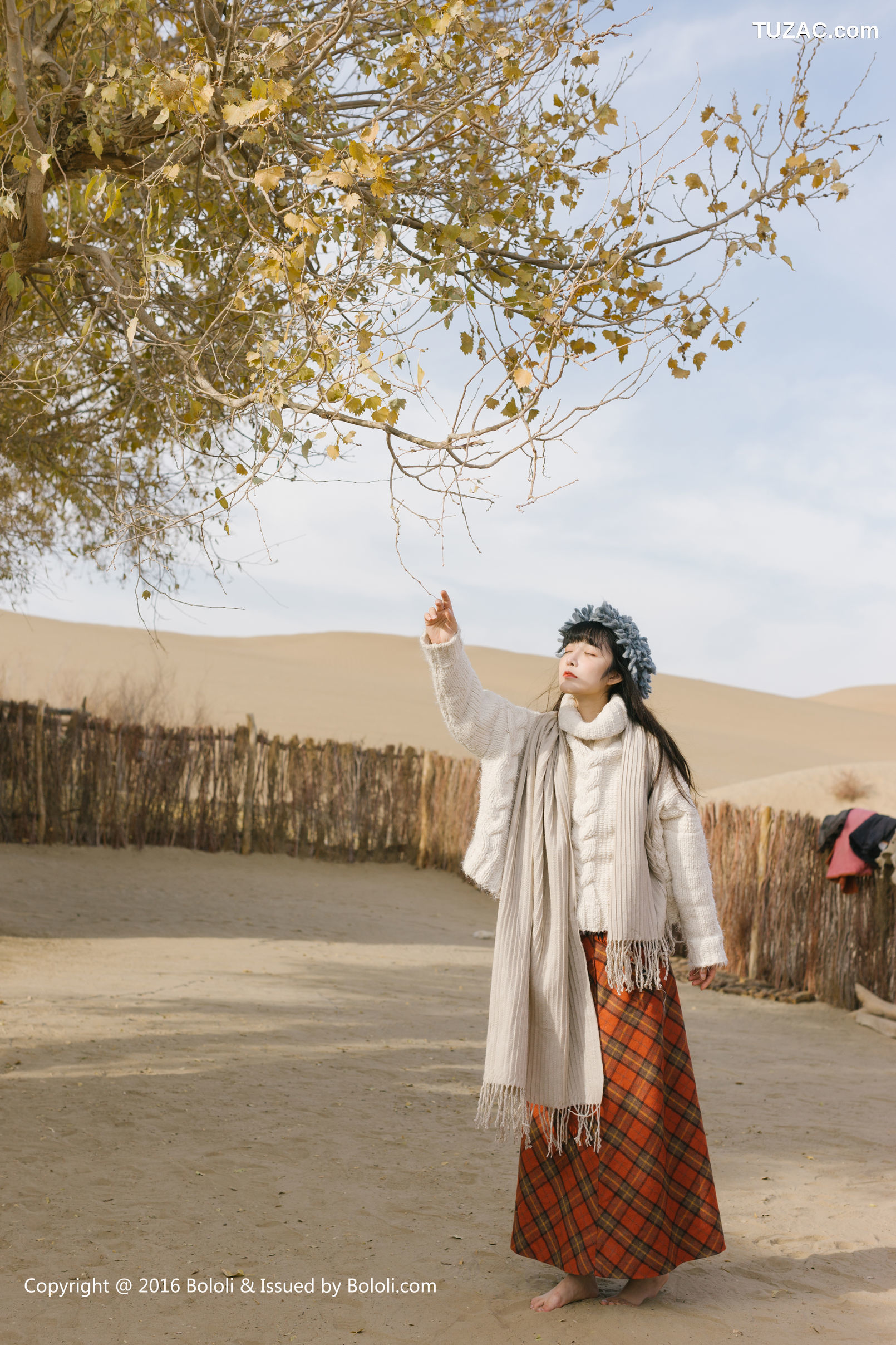 Kimoe激萌文化-013-王之应《秋画之应-沙漠旅拍》