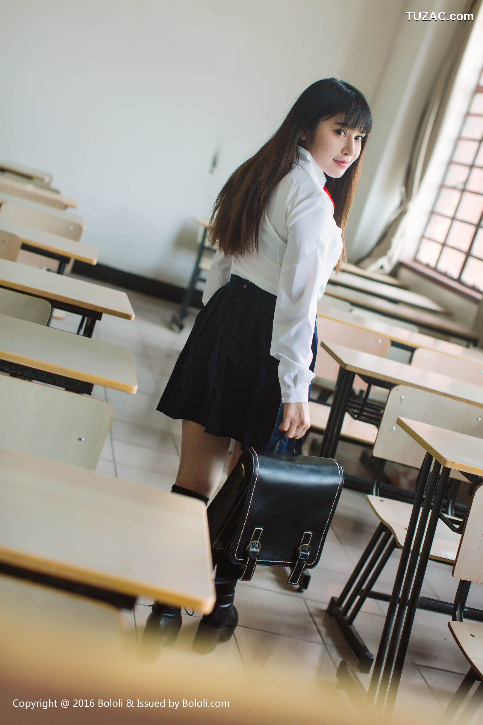 Kimoe激萌文化-019-豆豆《校服女生》