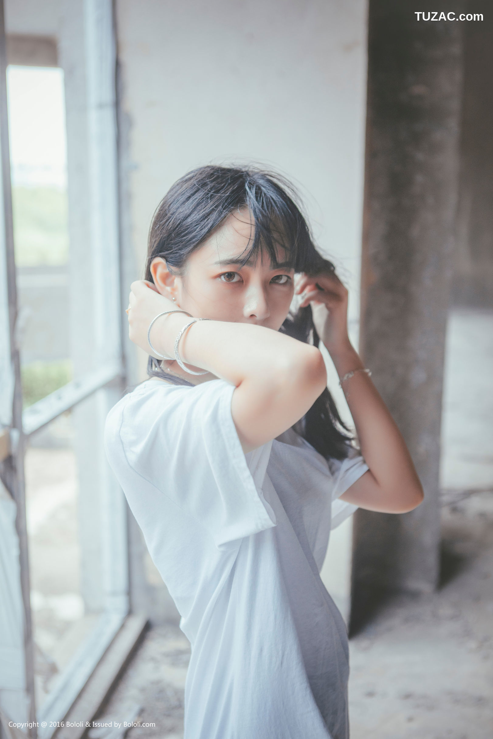 Kimoe激萌文化-020-超凶的诺废墟中的清新少女