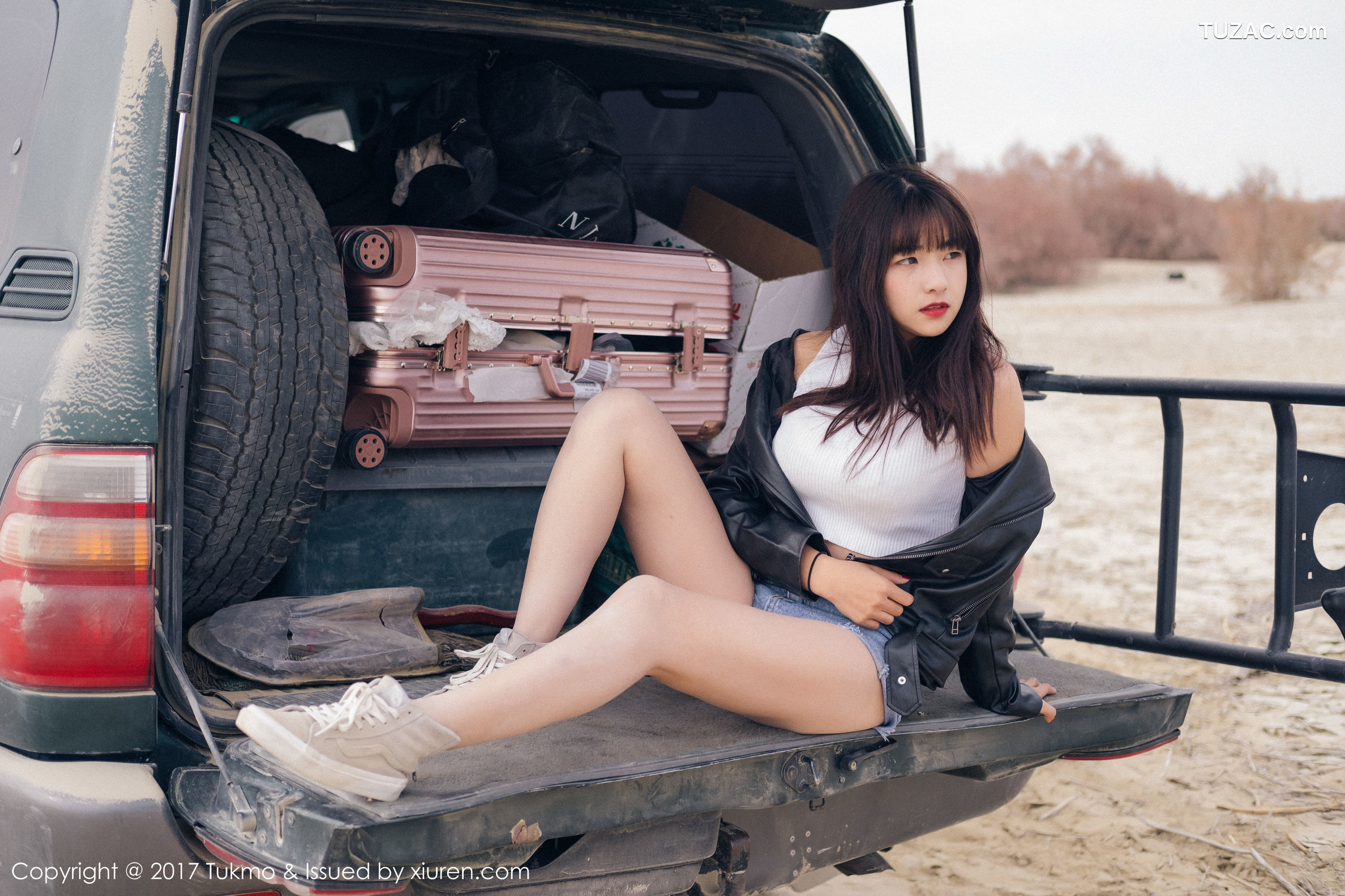 Tukmo兔几盟-Vol.100-球球-开越野车的美女