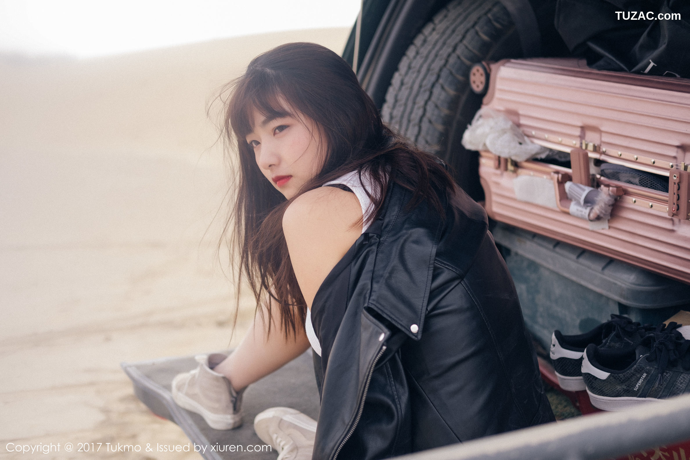 Tukmo兔几盟-Vol.100-球球-开越野车的美女