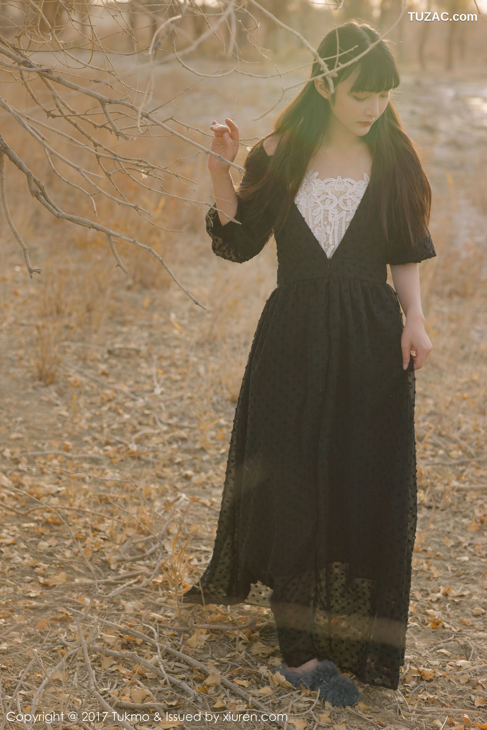 Tukmo兔几盟-Vol.104-之应-荒草枯树美女