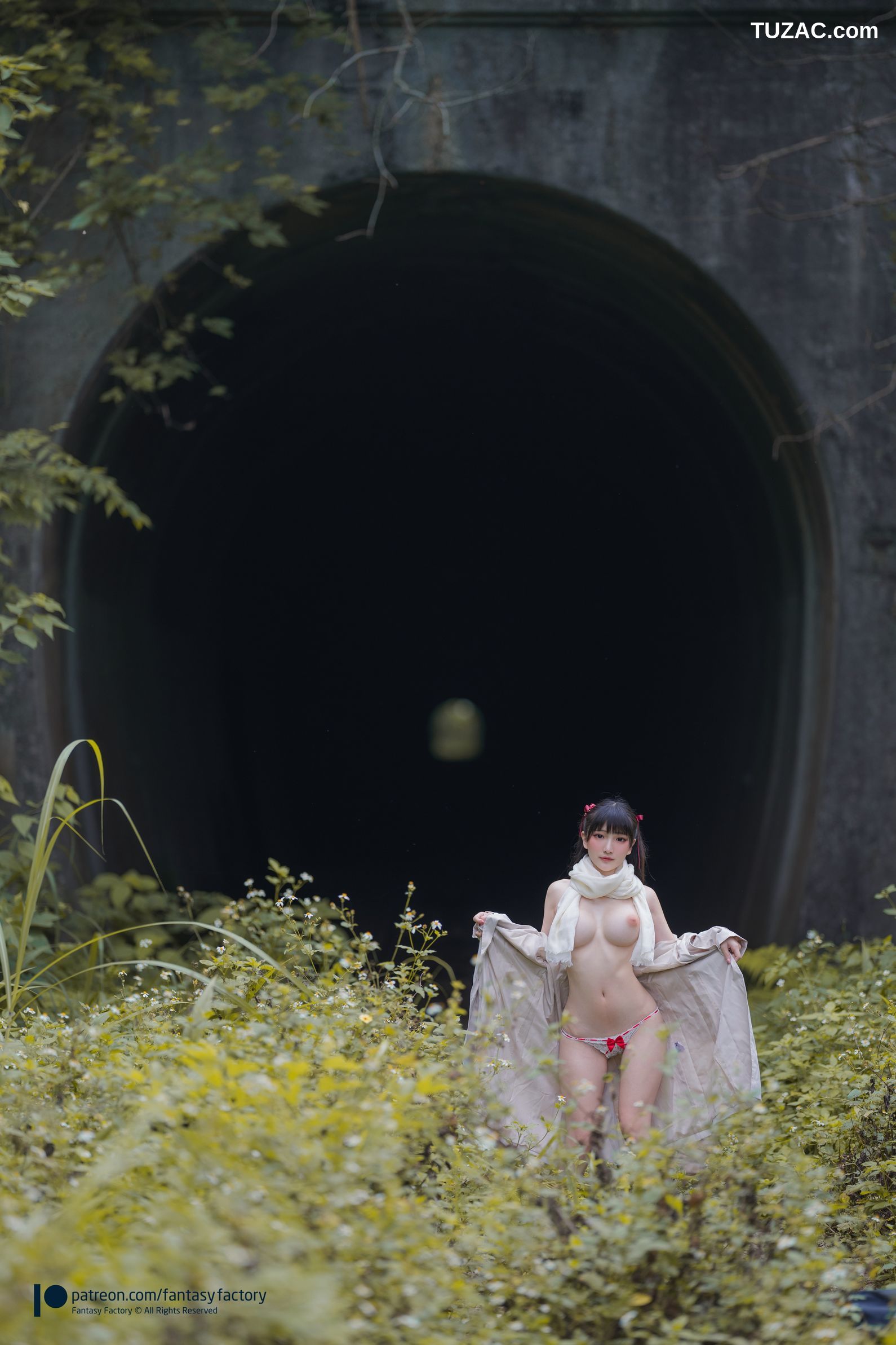 Fantasy-Factory-小丁Ding-网络相册泄露版-Web-Photobook-Leak-户外露出