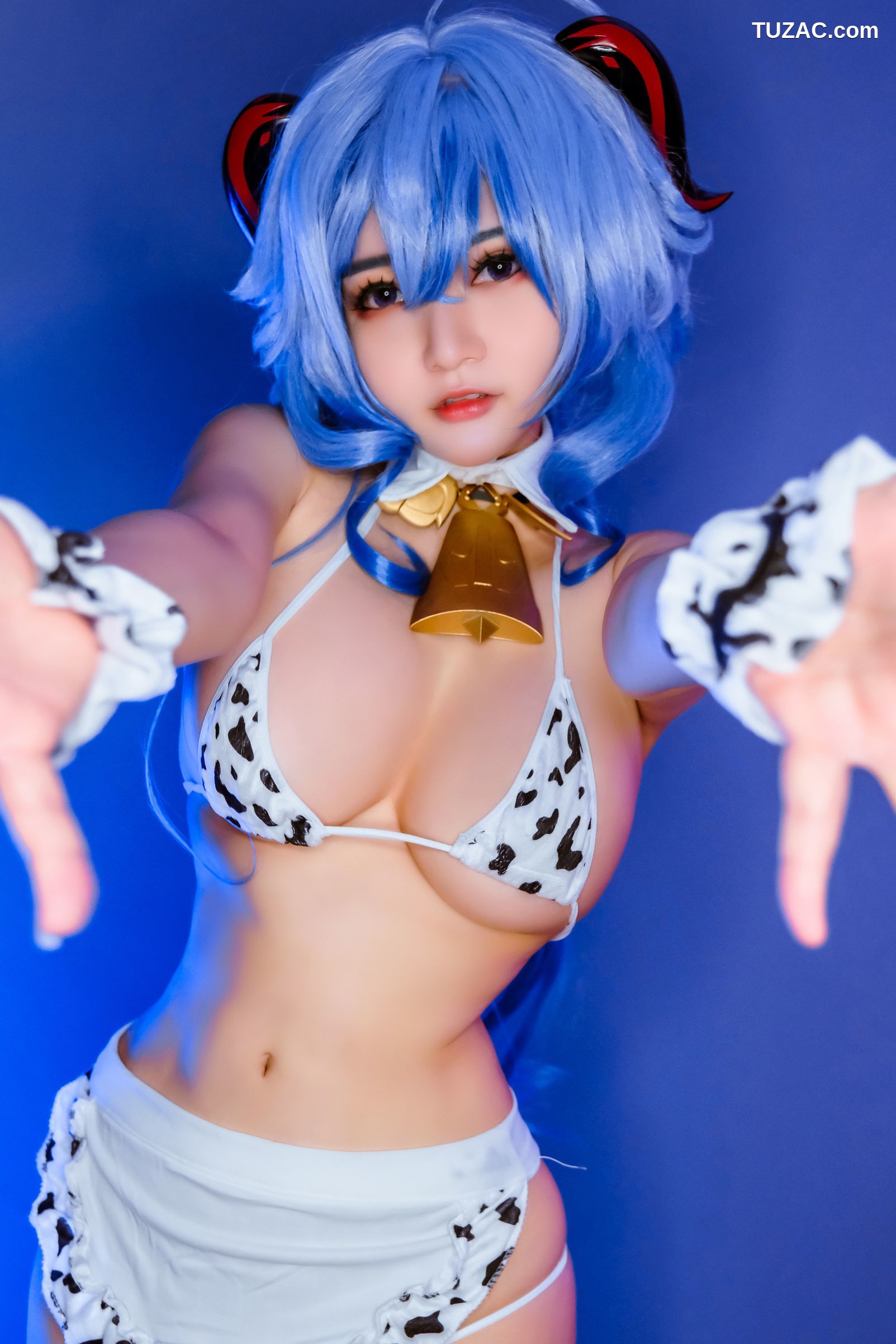 Potato-Godzilla-Ganyu-Cow-Bikini-甘雨奶牛比基尼