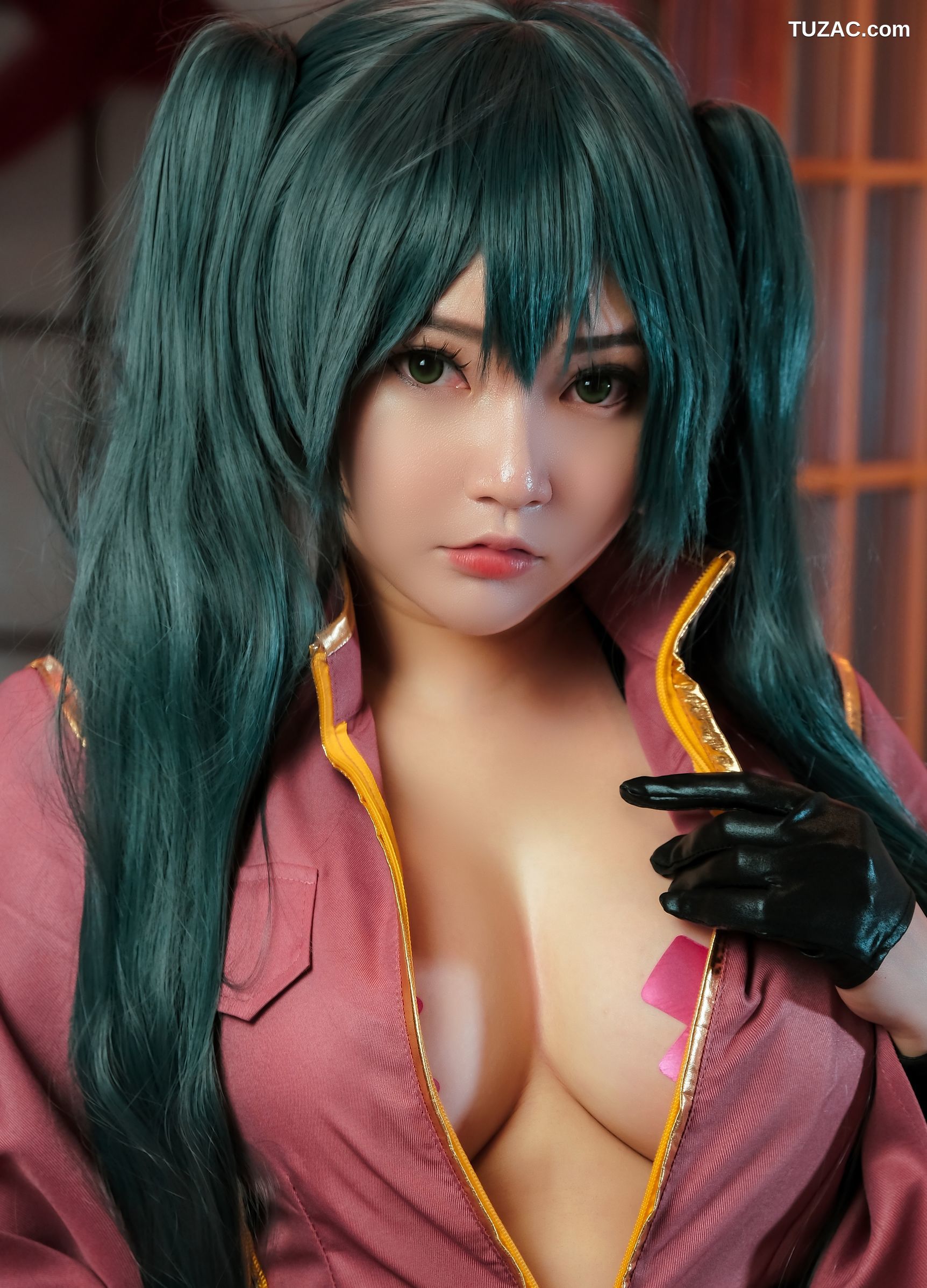 Potato-Godzilla-Miku-Senbonzakura