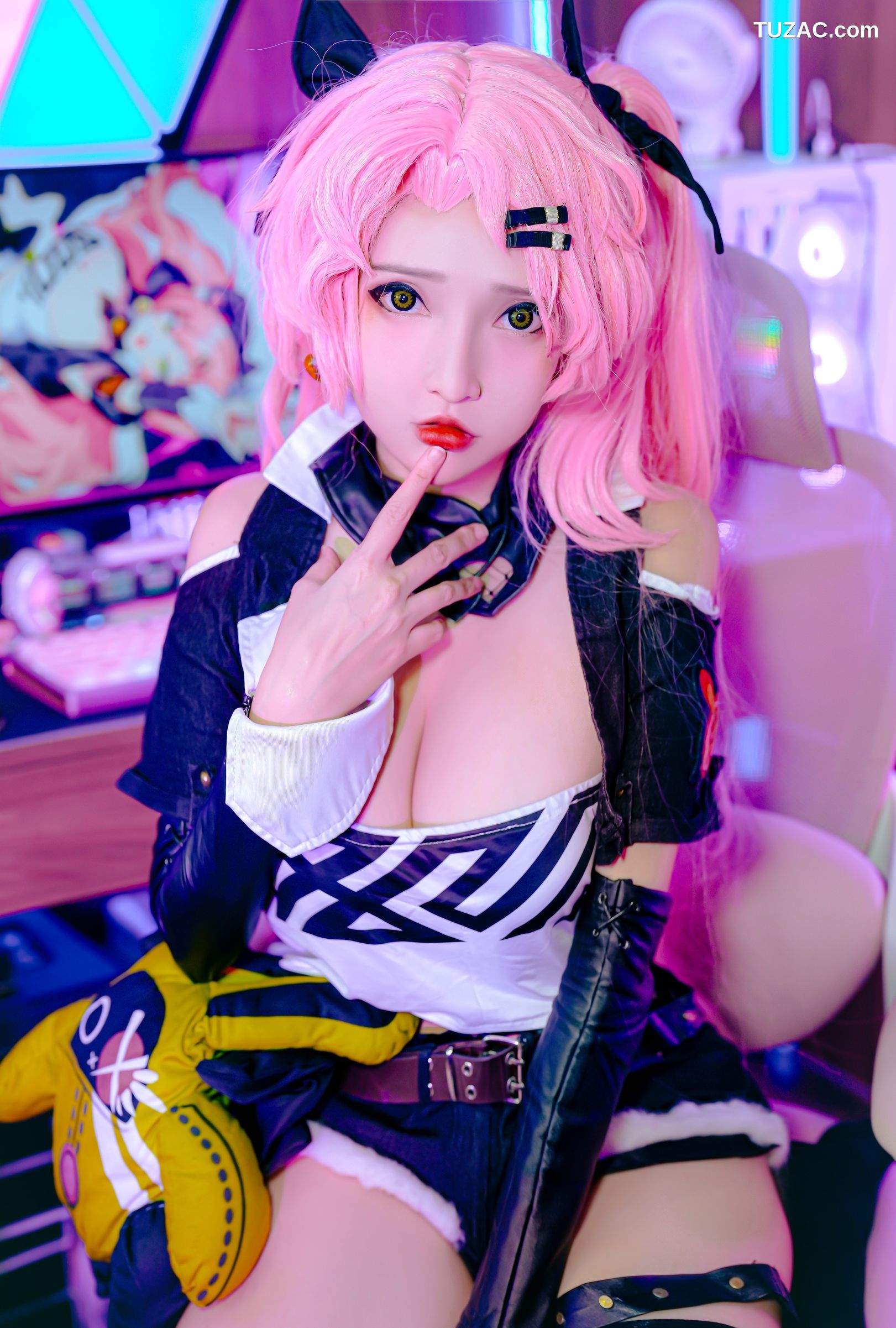 Potato-Godzilla-Nicole_Zenless_Zone_Zero