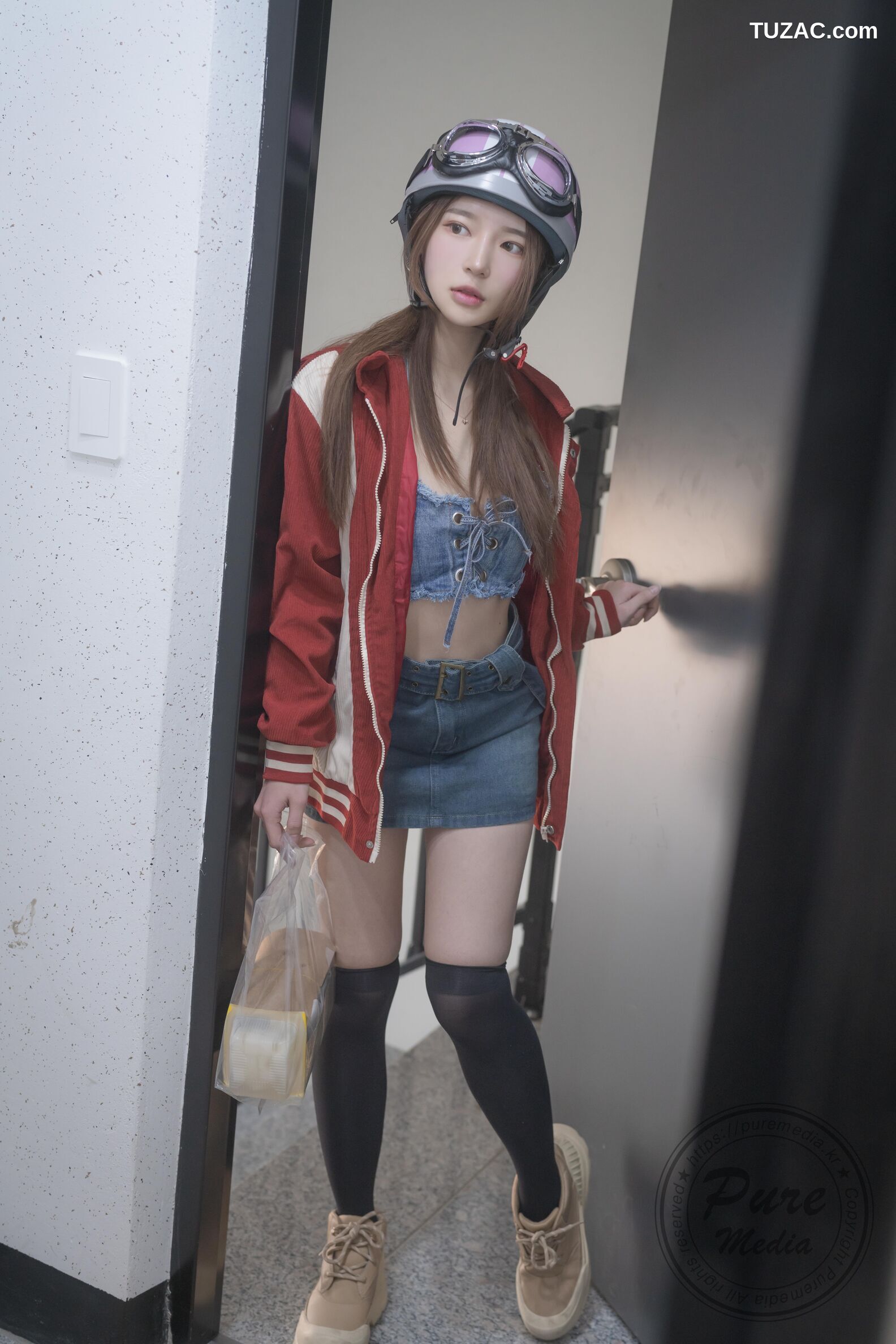 Yeha-Expensive-and-Delicious-Naked-Hen-Pure-Media-Vol.277