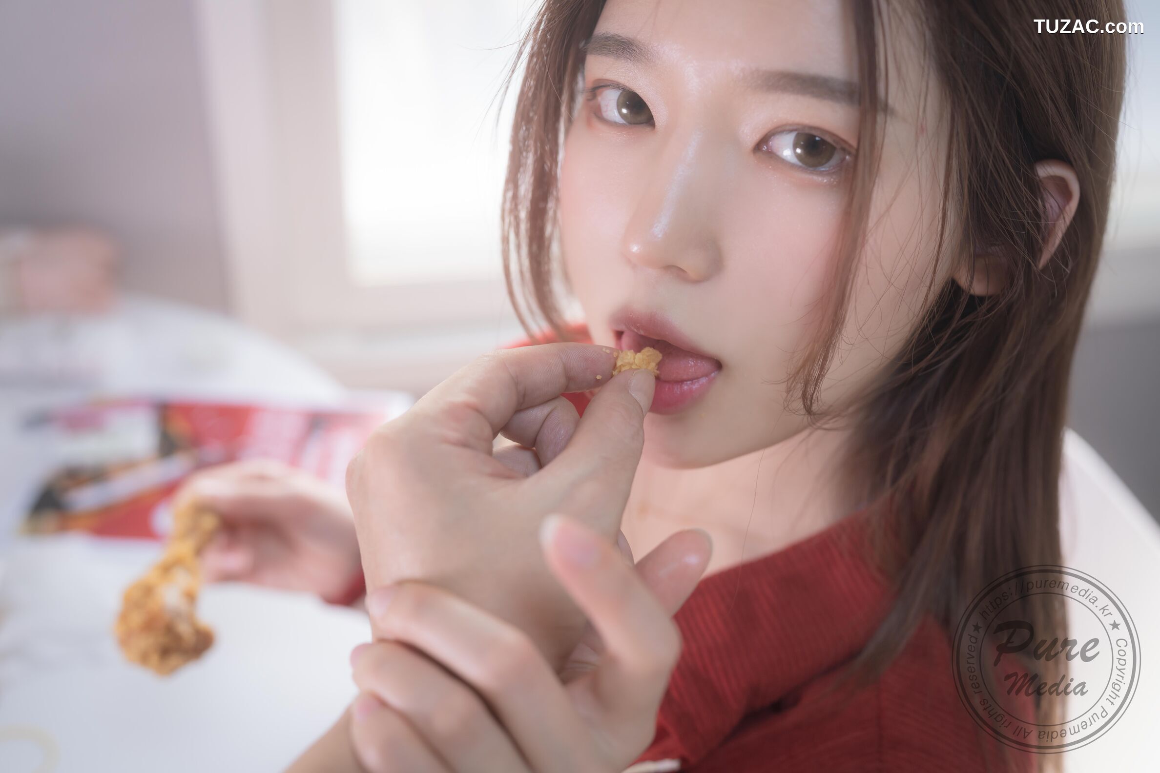 Yeha-Expensive-and-Delicious-Naked-Hen-Pure-Media-Vol.277