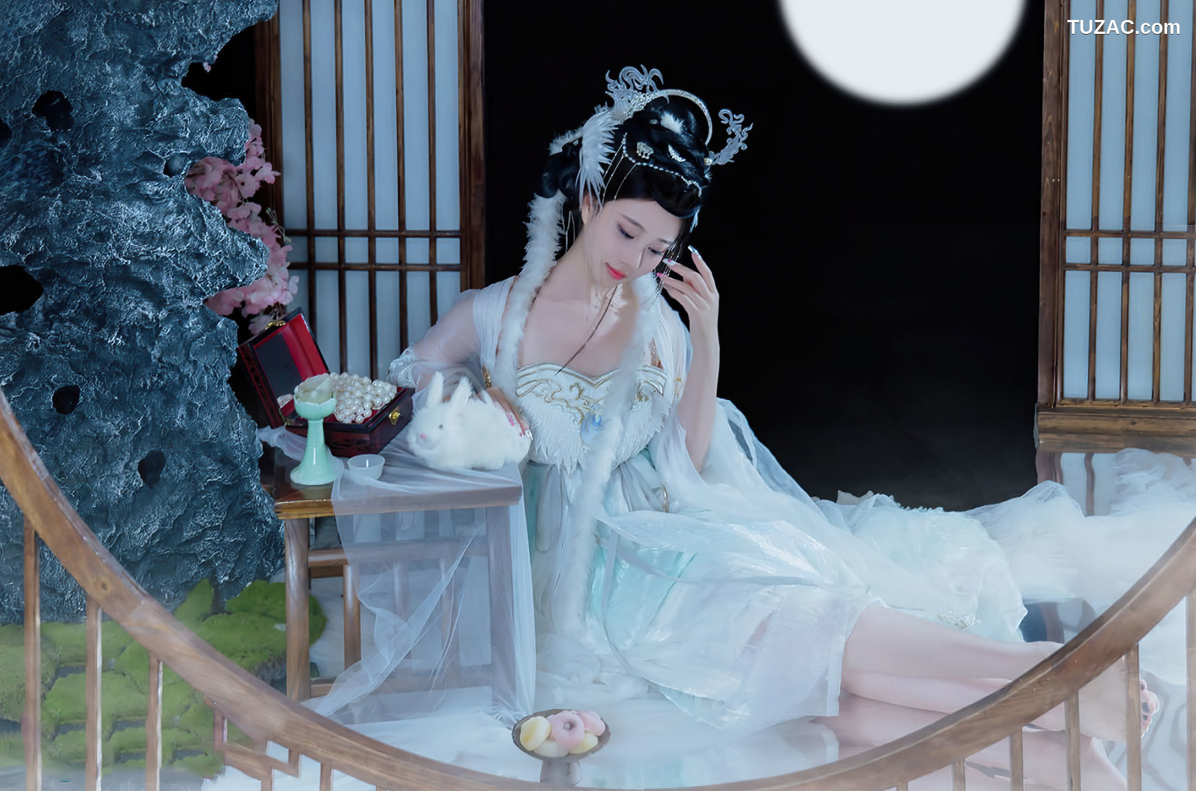 年年Nnian-嫦娥仙子