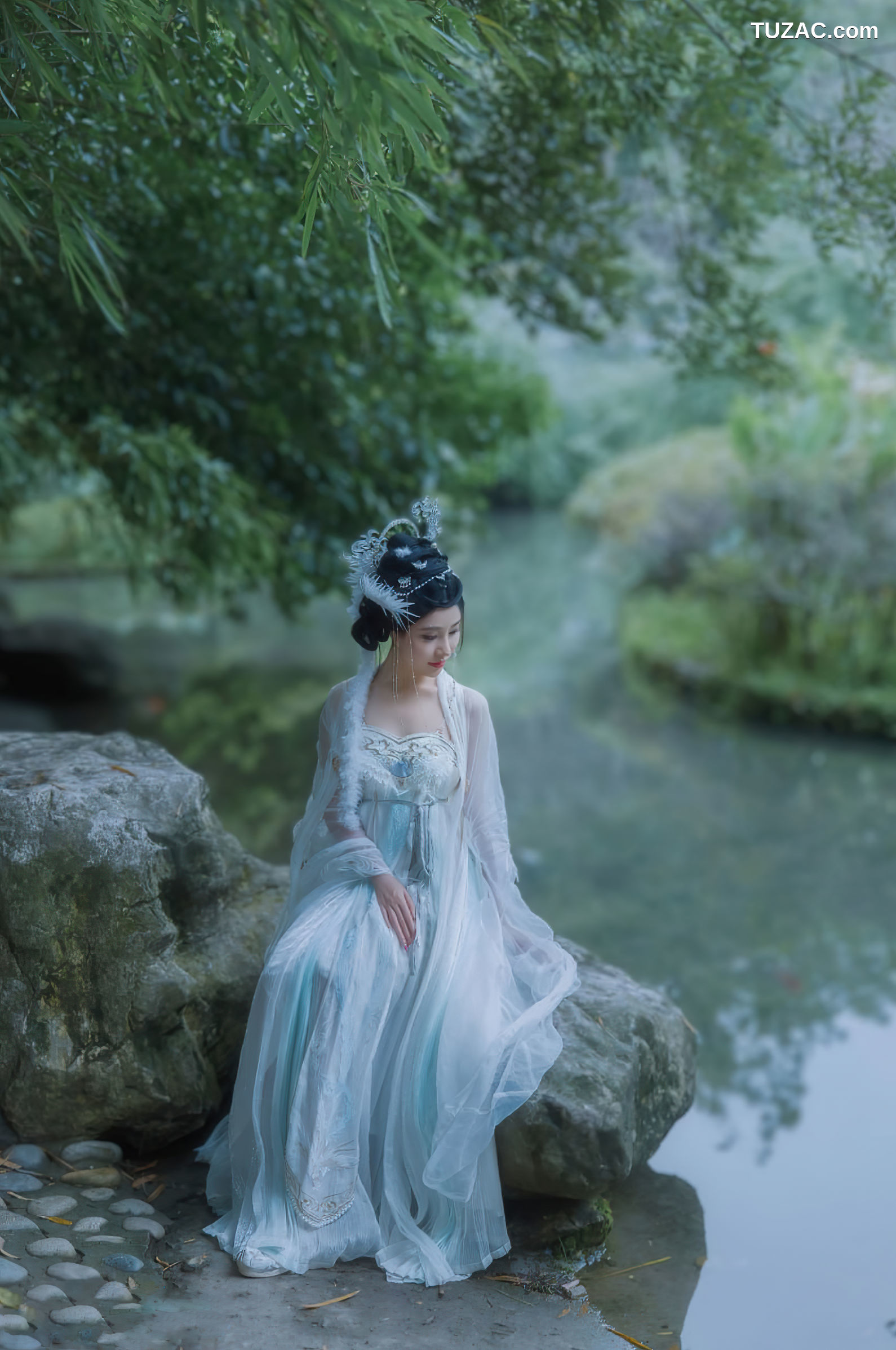 年年Nnian-嫦娥仙子