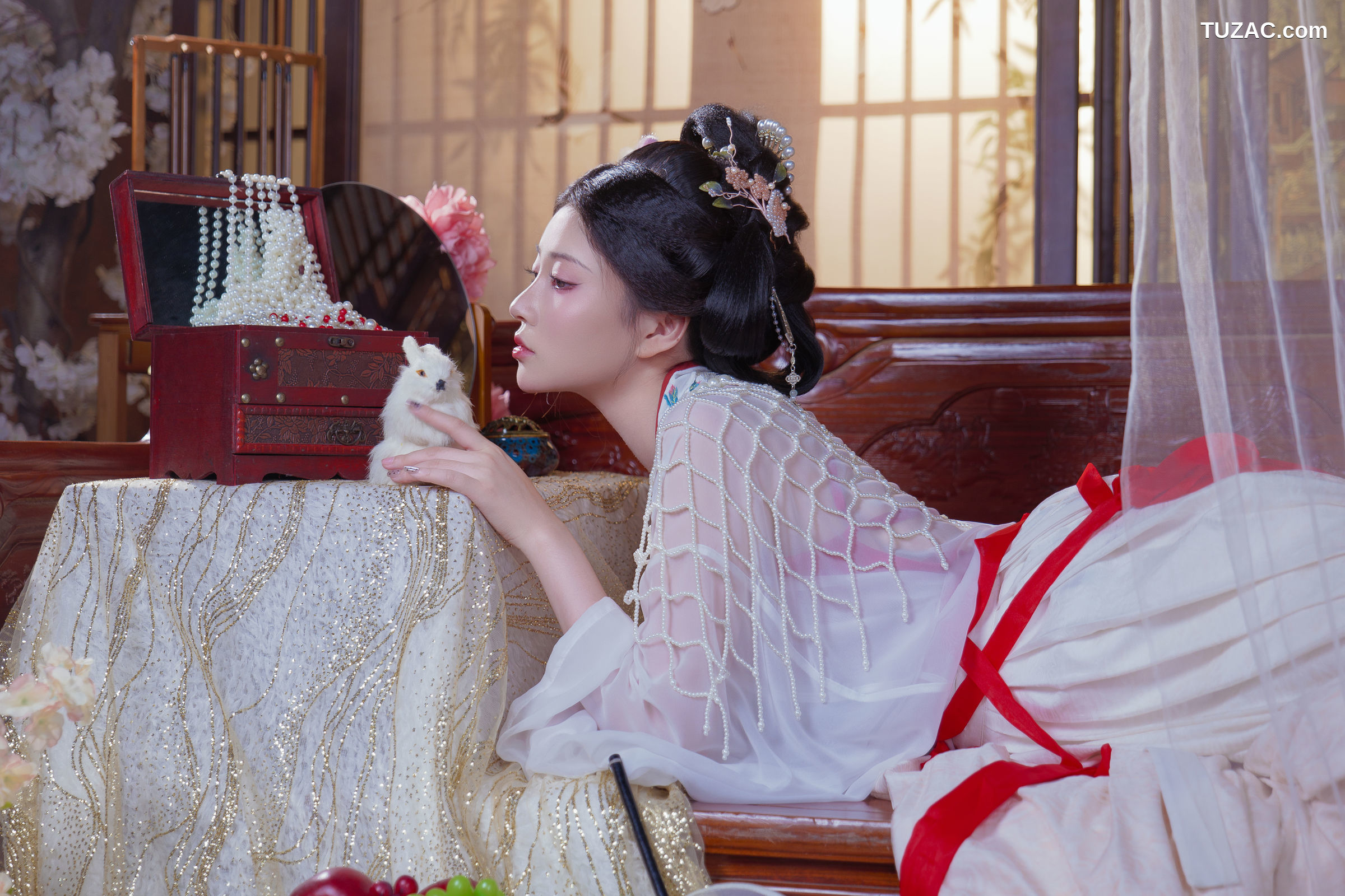 年年Nnian-广寒宫