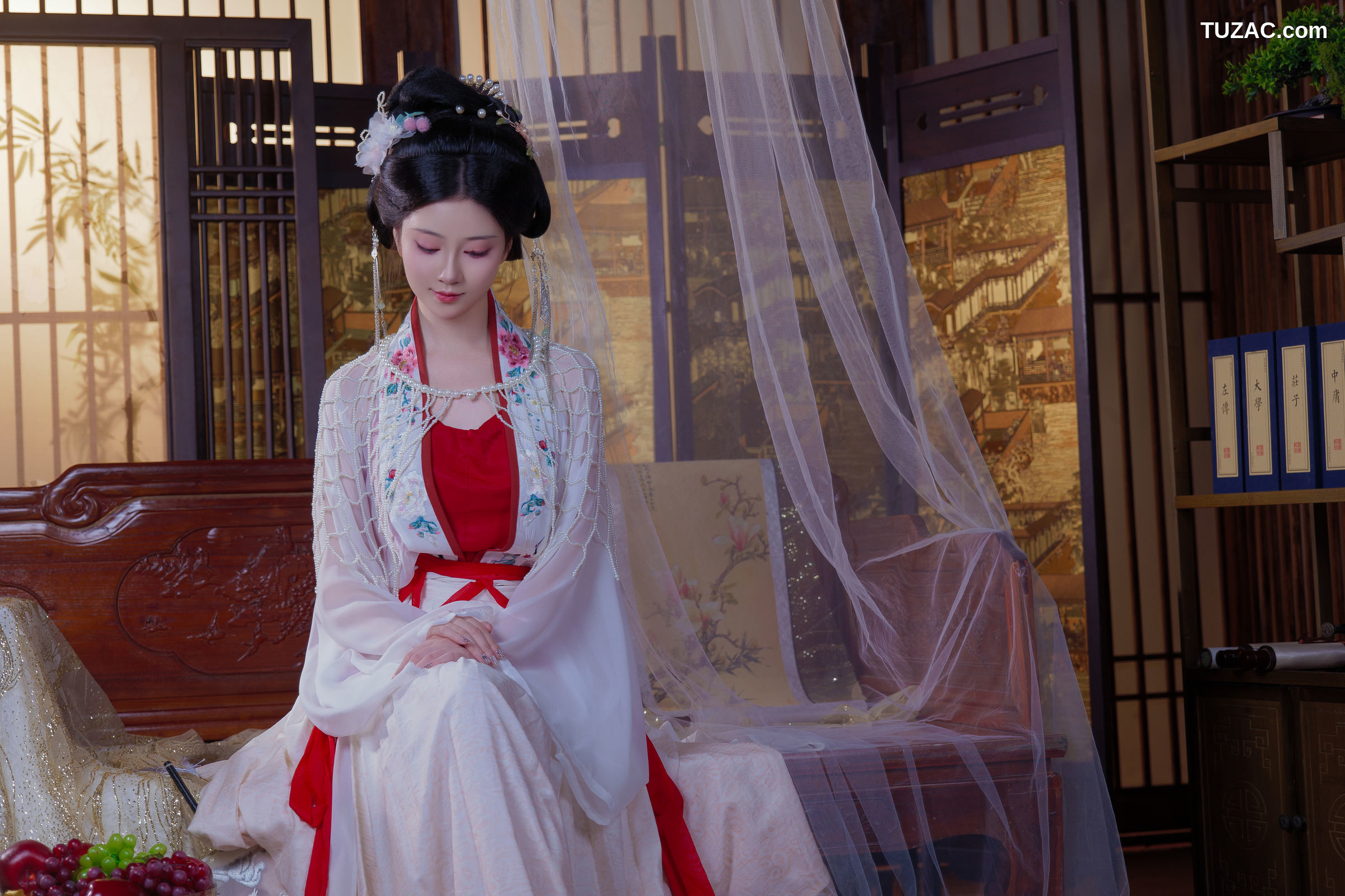 年年Nnian-广寒宫