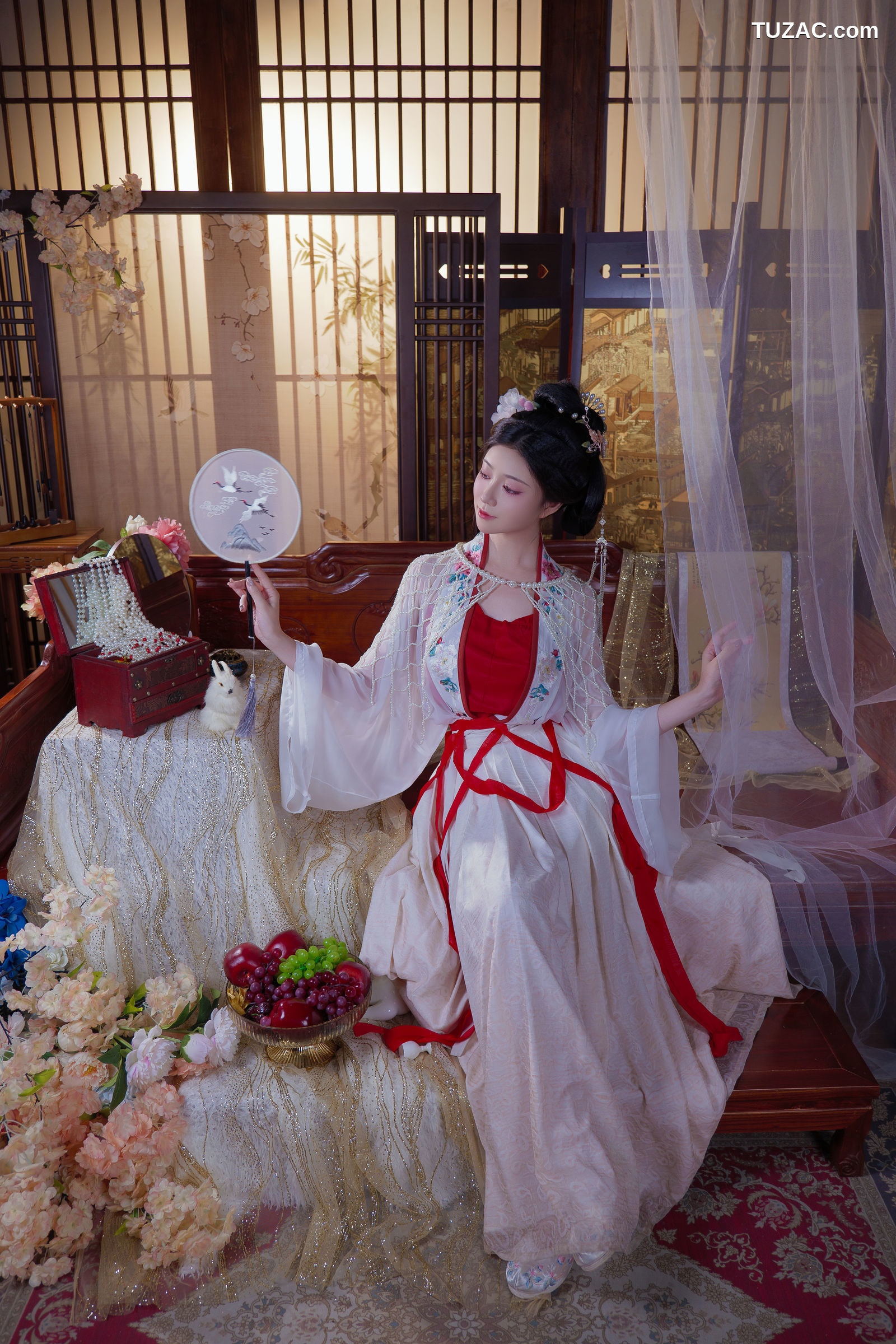 年年Nnian-广寒宫