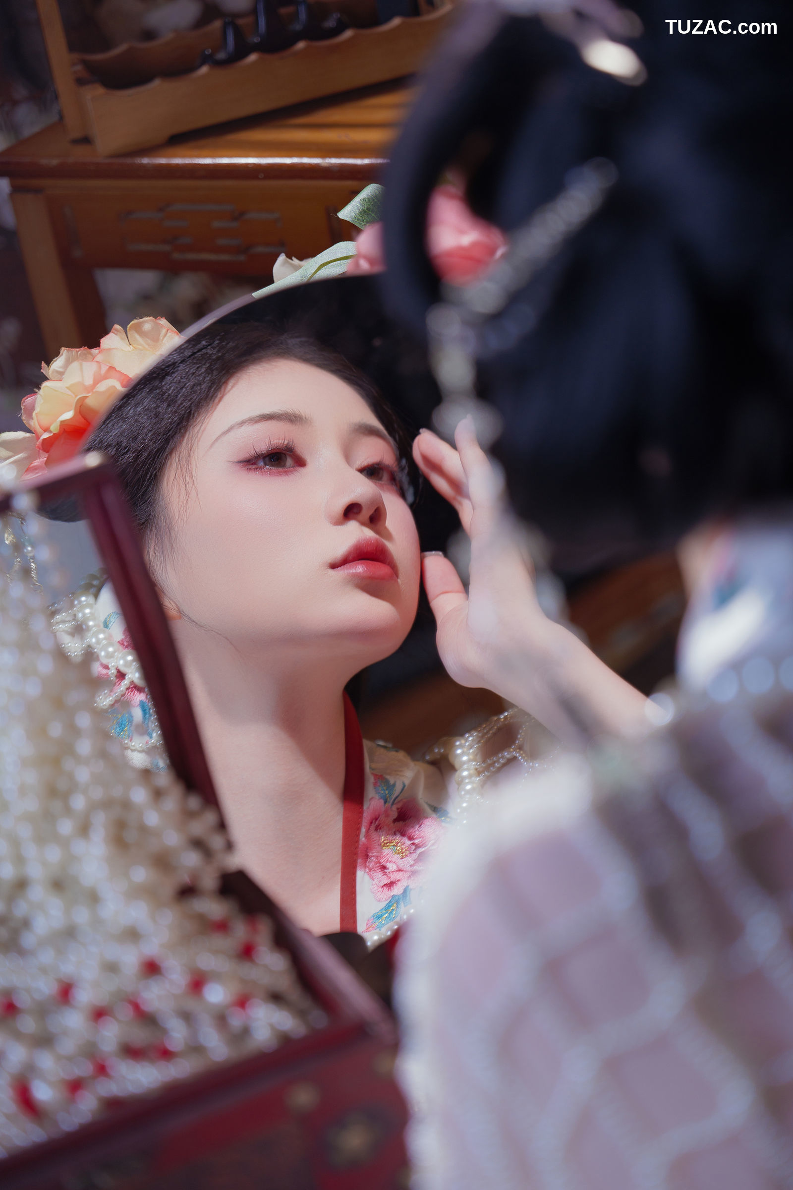 年年Nnian-广寒宫