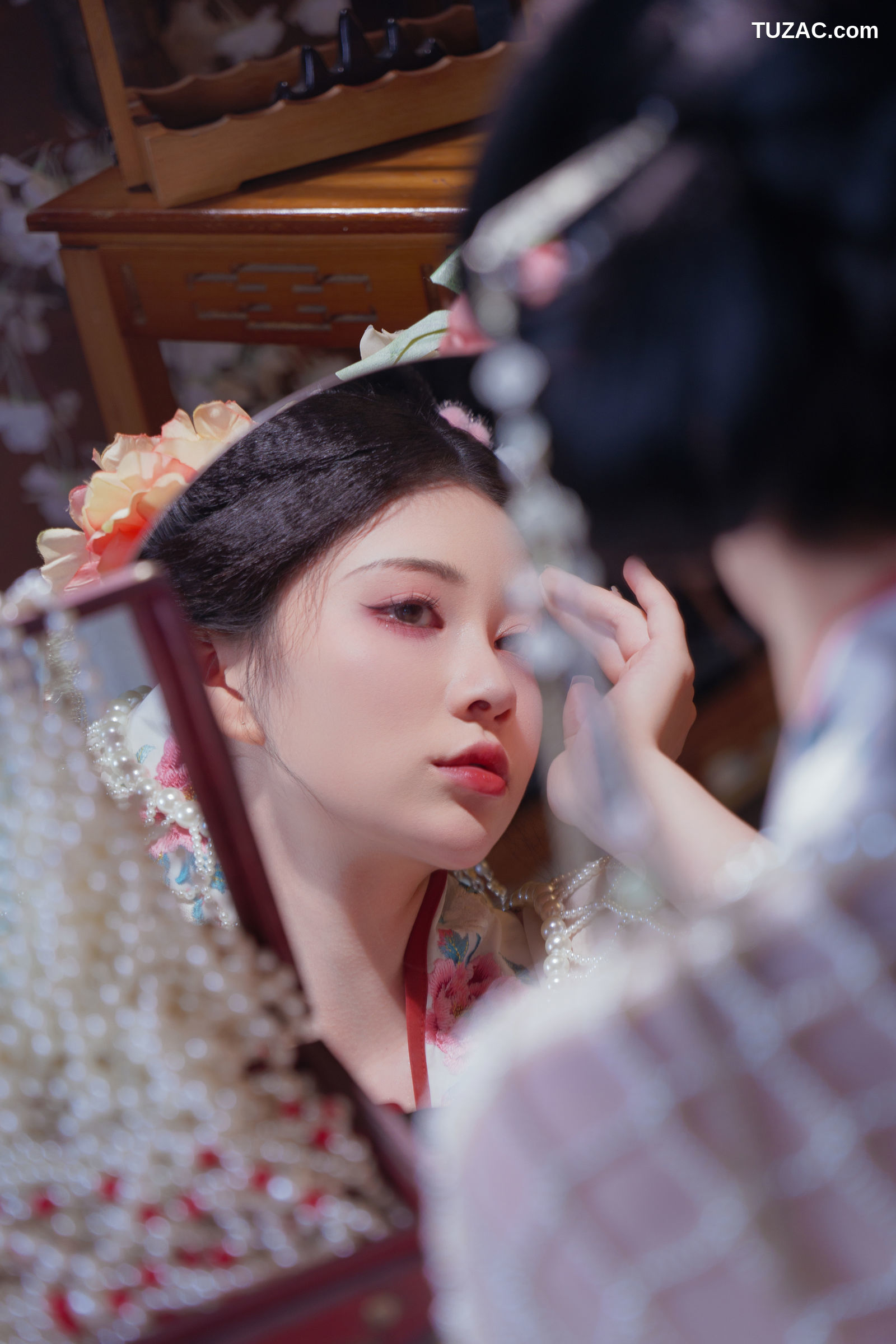 年年Nnian-广寒宫