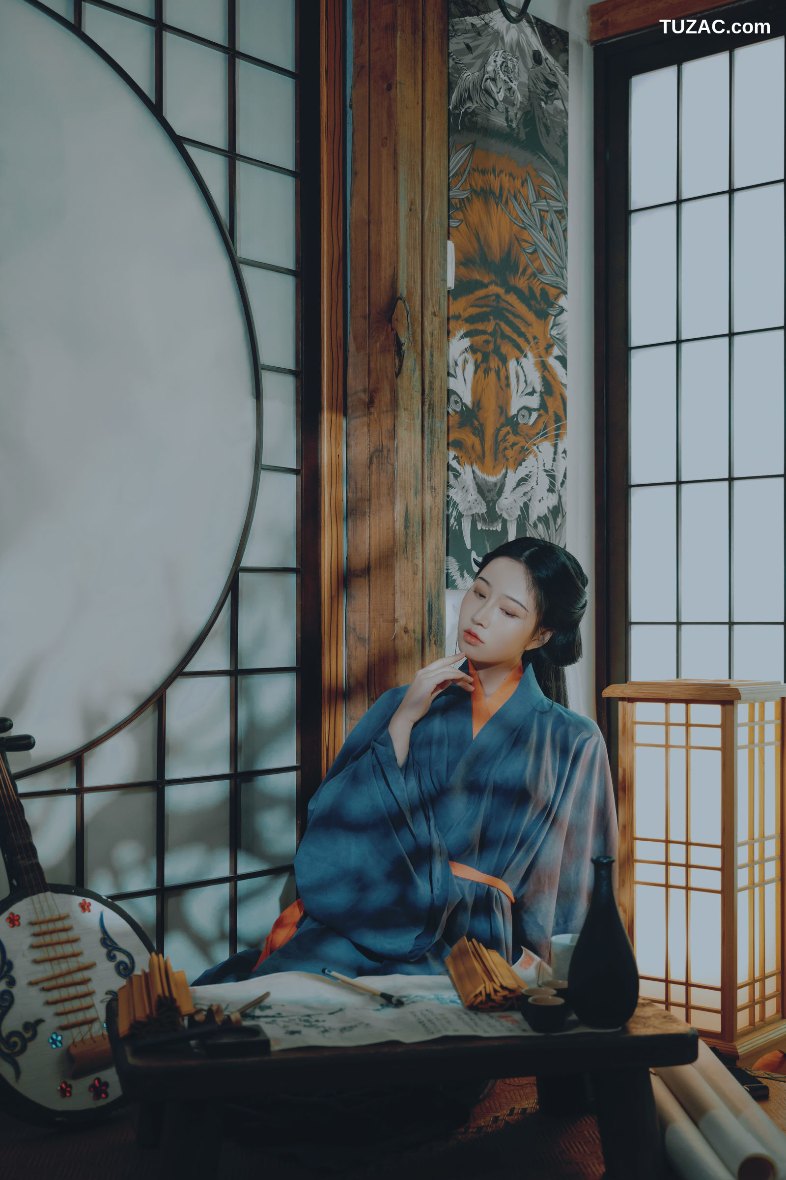 年年Nnian-汉宫春月