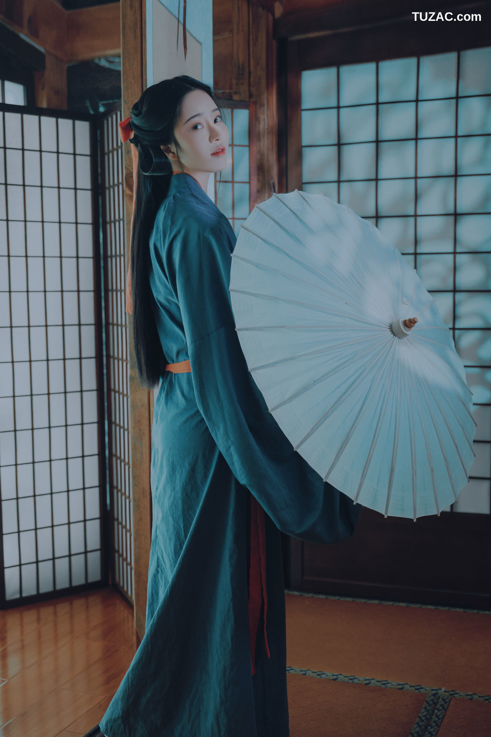 年年Nnian-汉宫春月