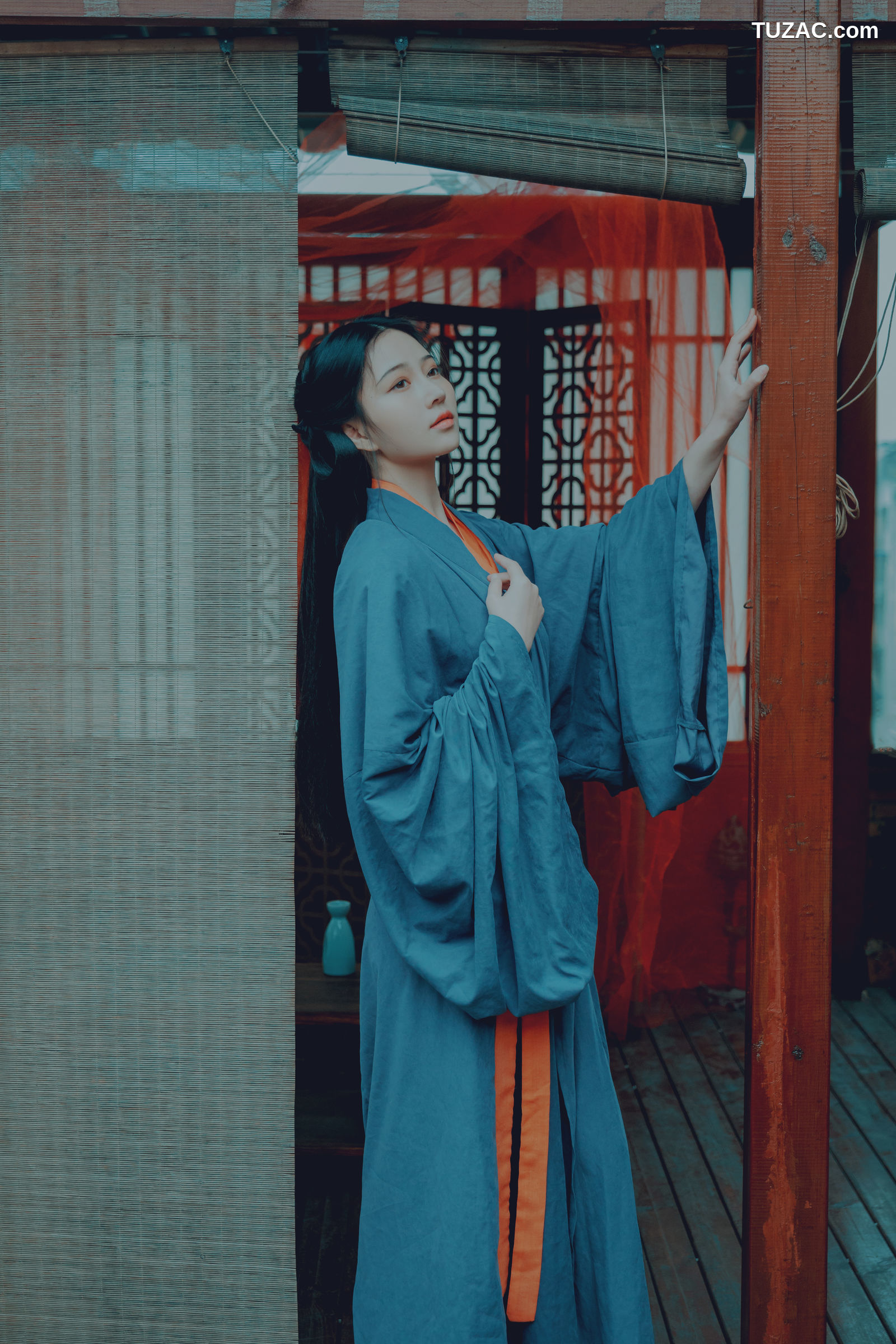 年年Nnian-汉宫春月