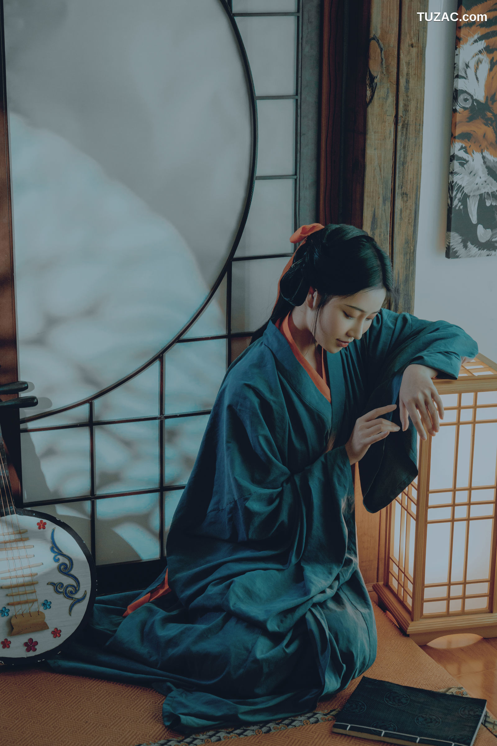 年年Nnian-汉宫春月