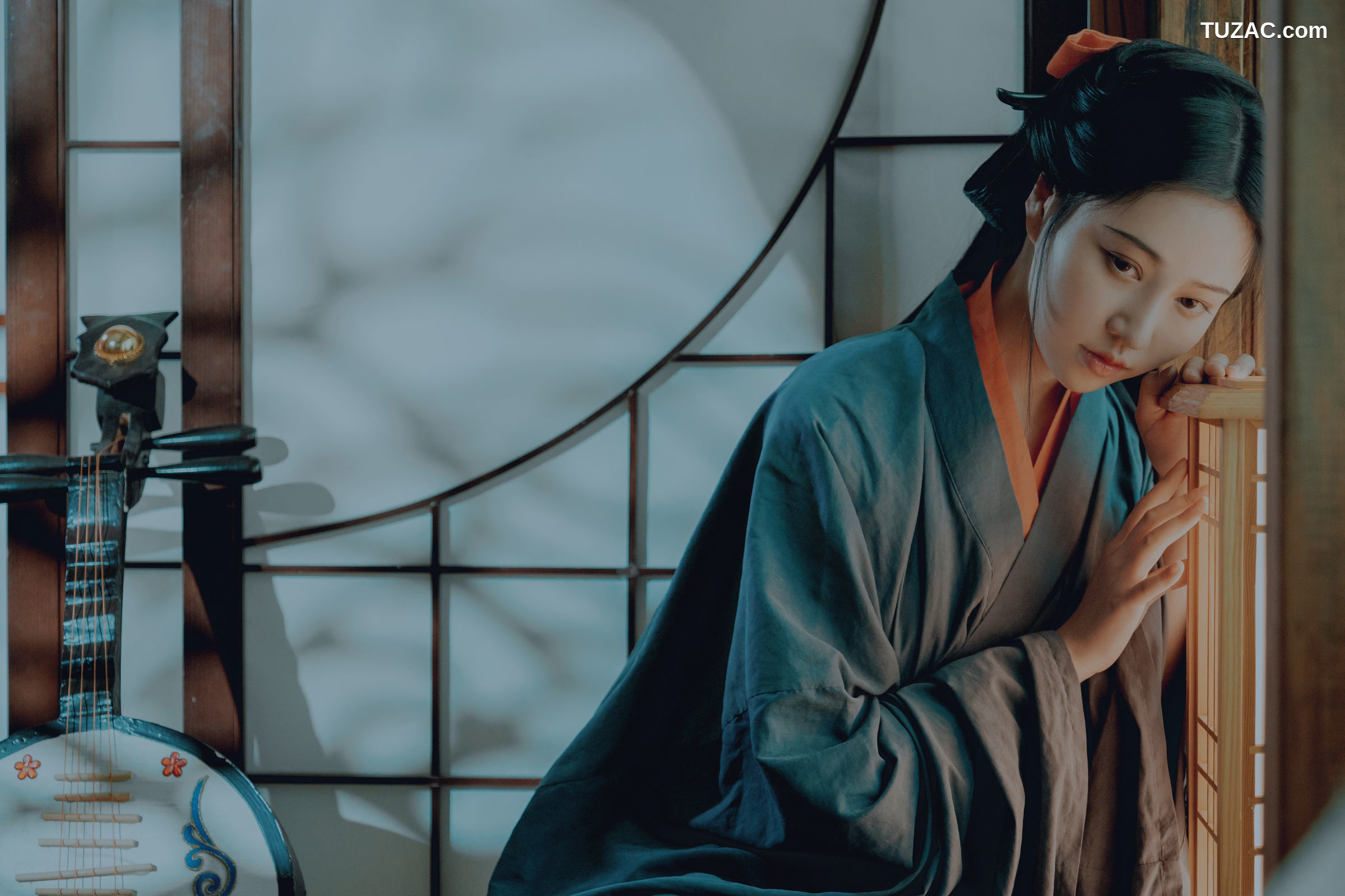 年年Nnian-汉宫春月