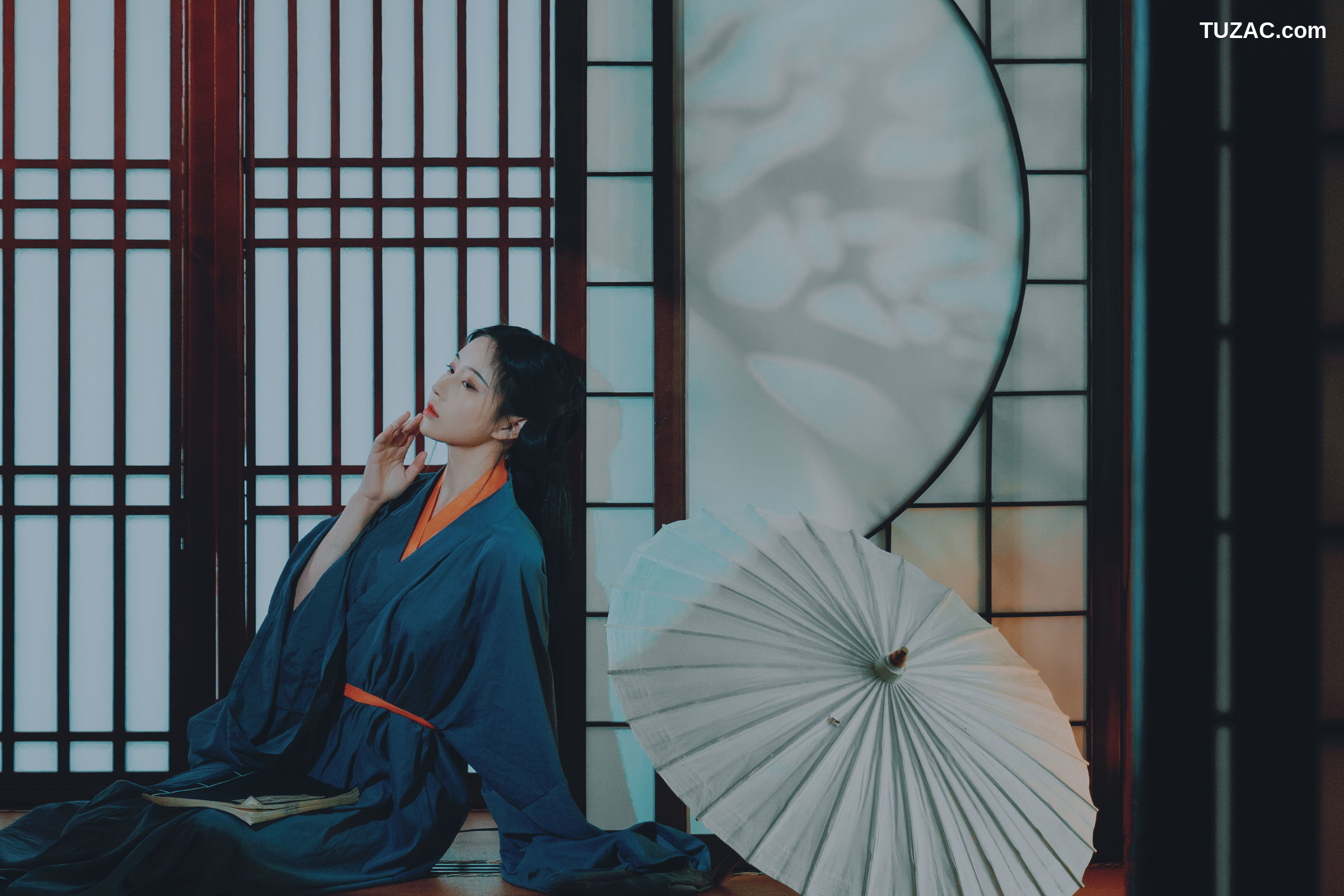 年年Nnian-汉宫春月