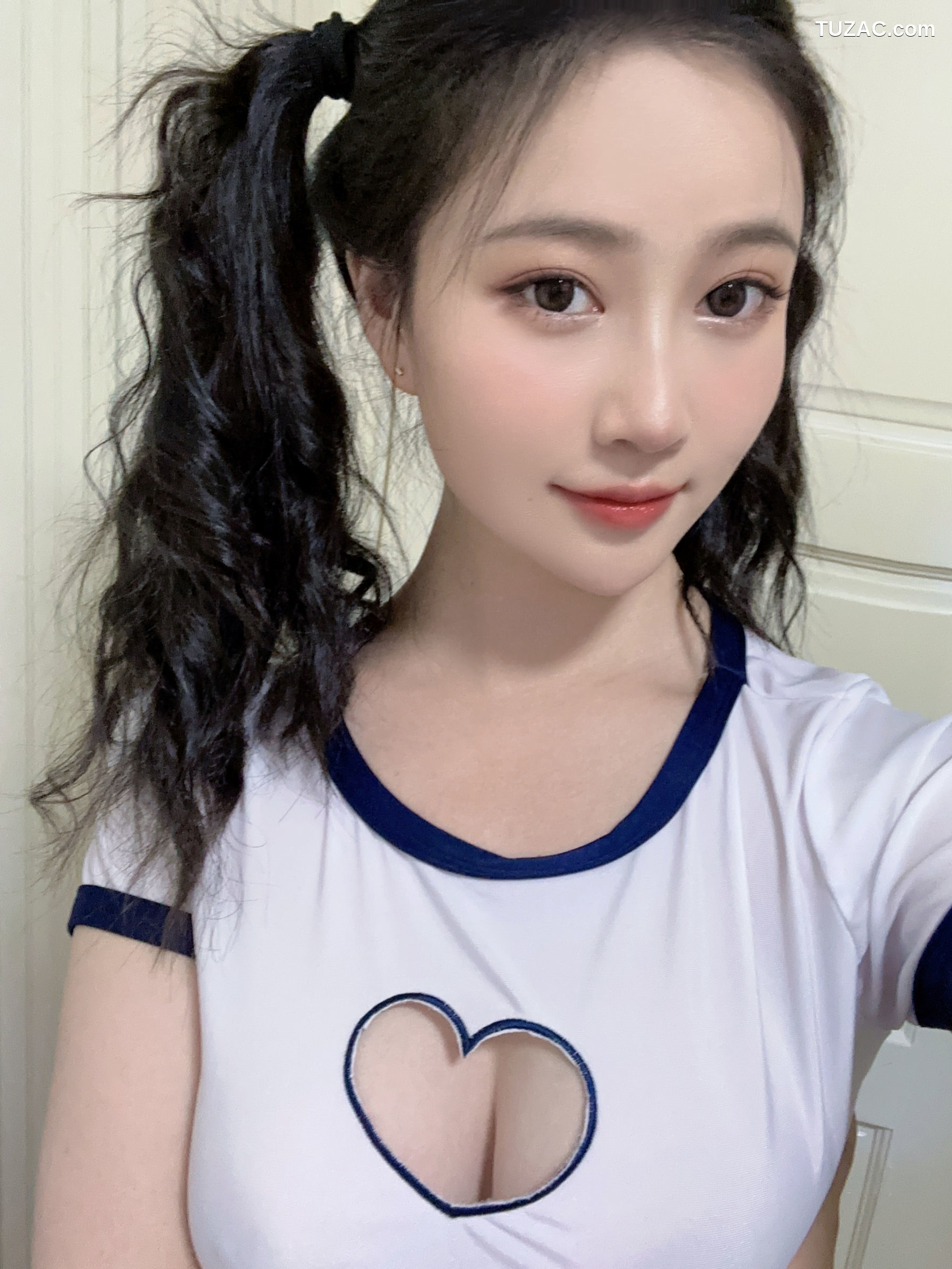 年年Nnian-活力兔