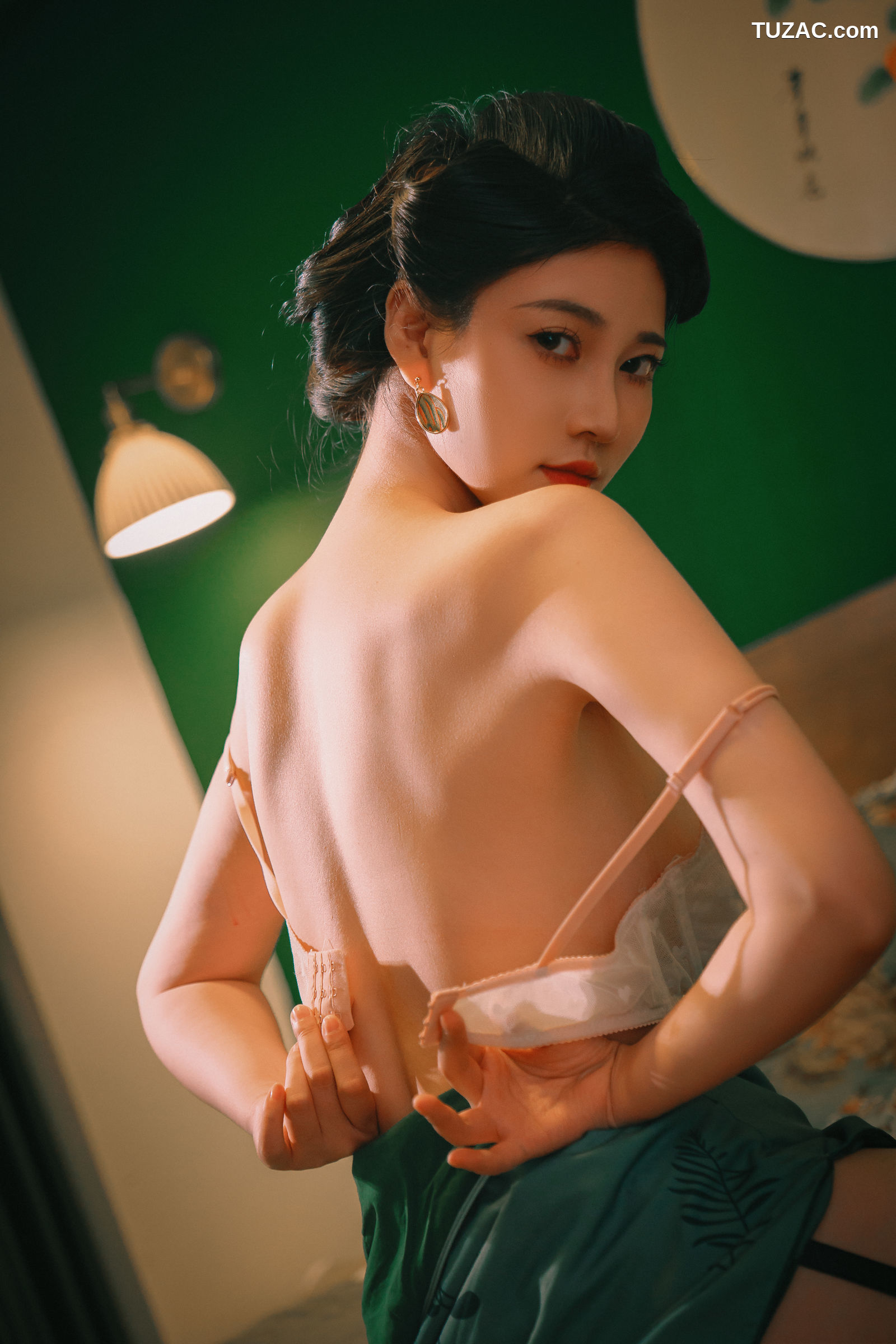 年年Nnian-海上花