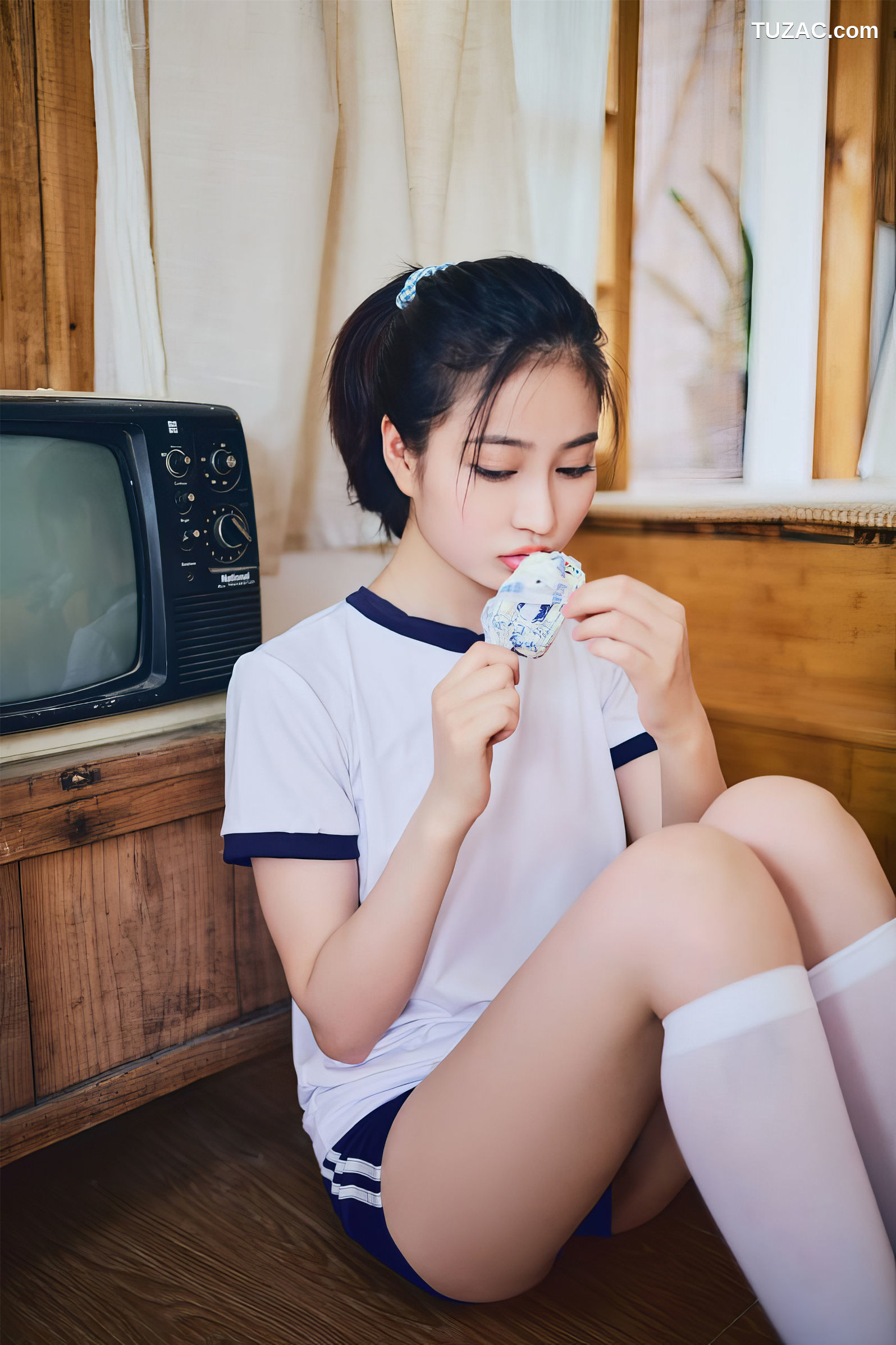 年年Nnian-运动服