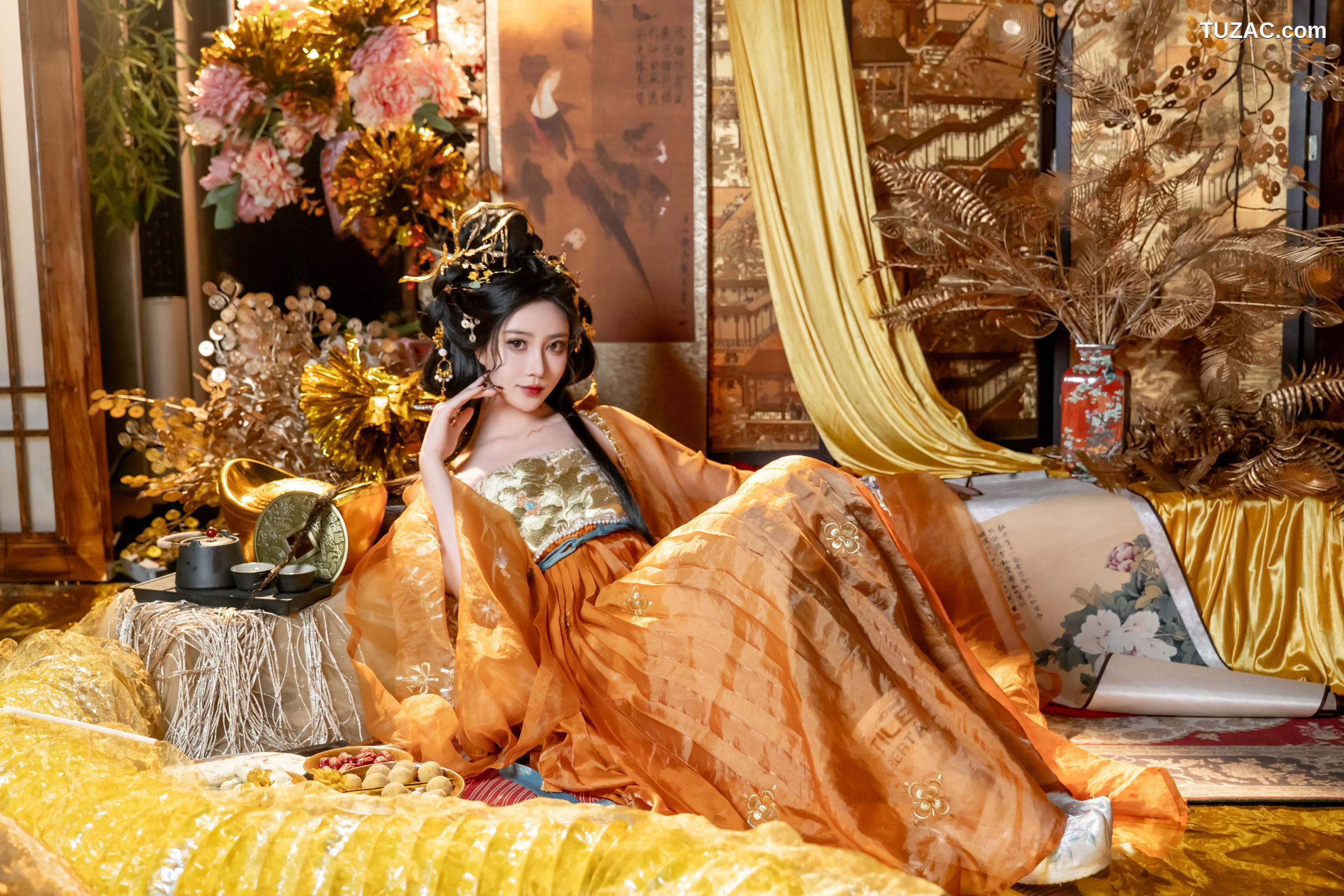 年年Nnian-金蛇贺岁