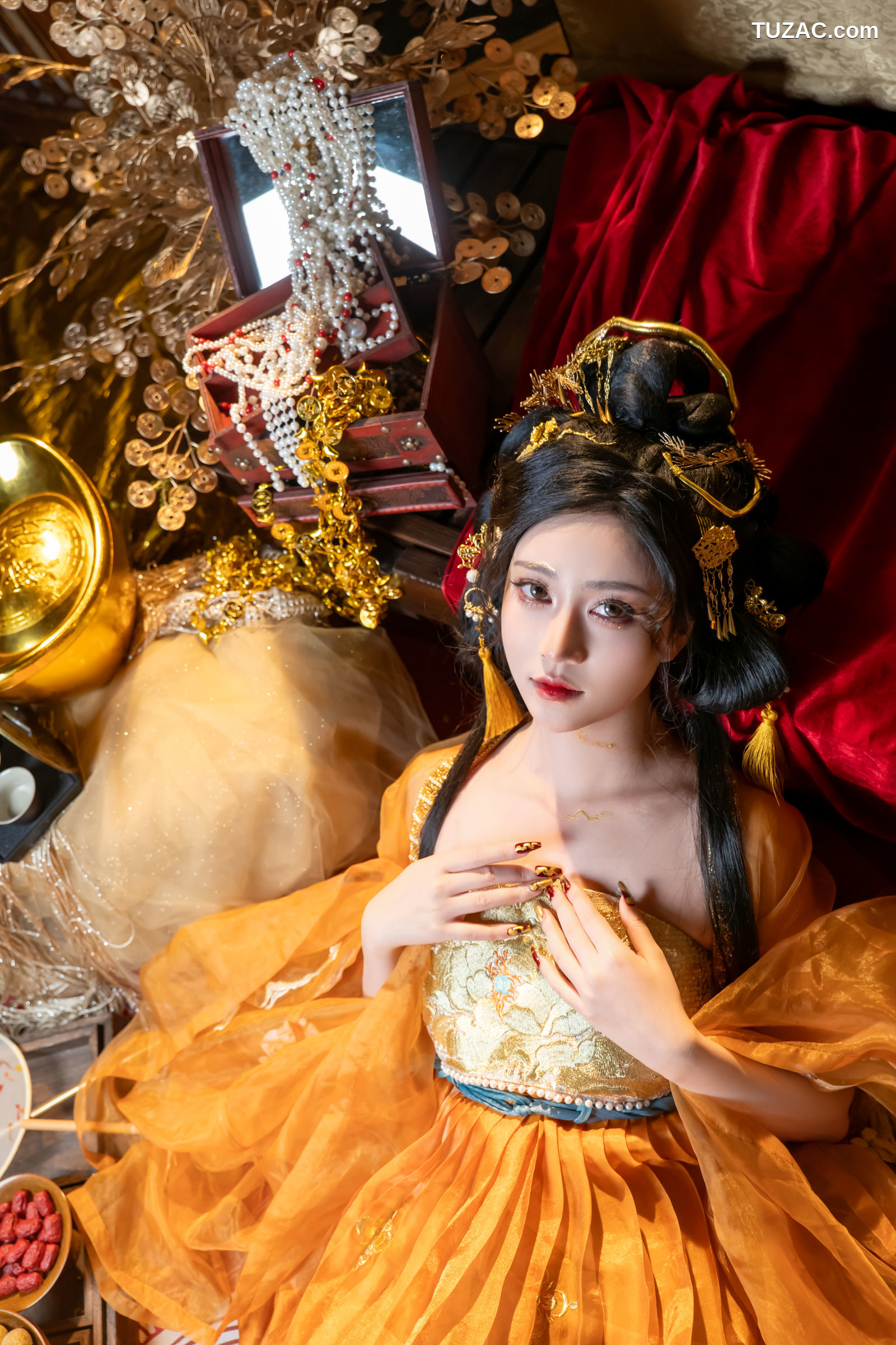 年年Nnian-金蛇贺岁