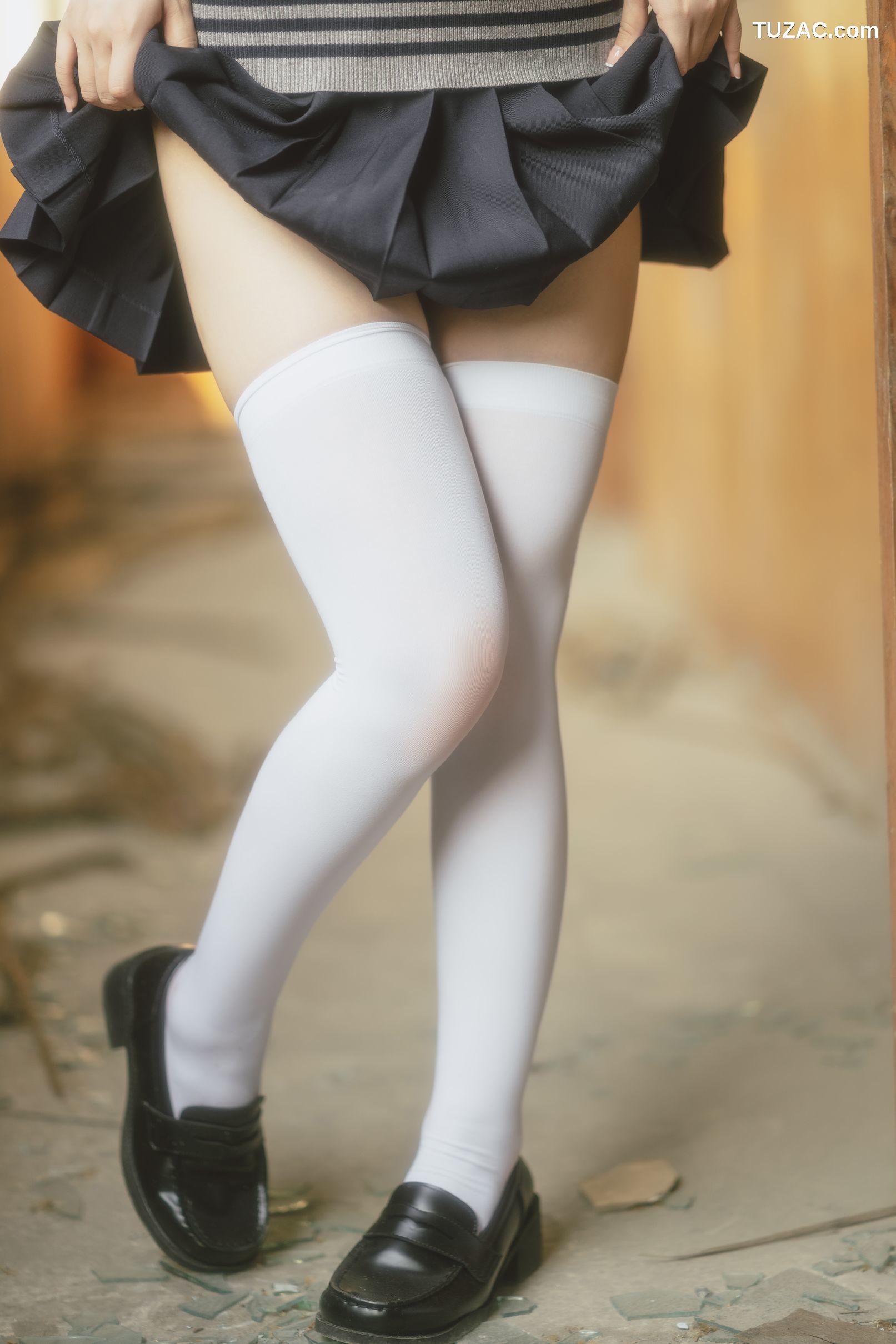 桜井宁宁-053-废墟jk