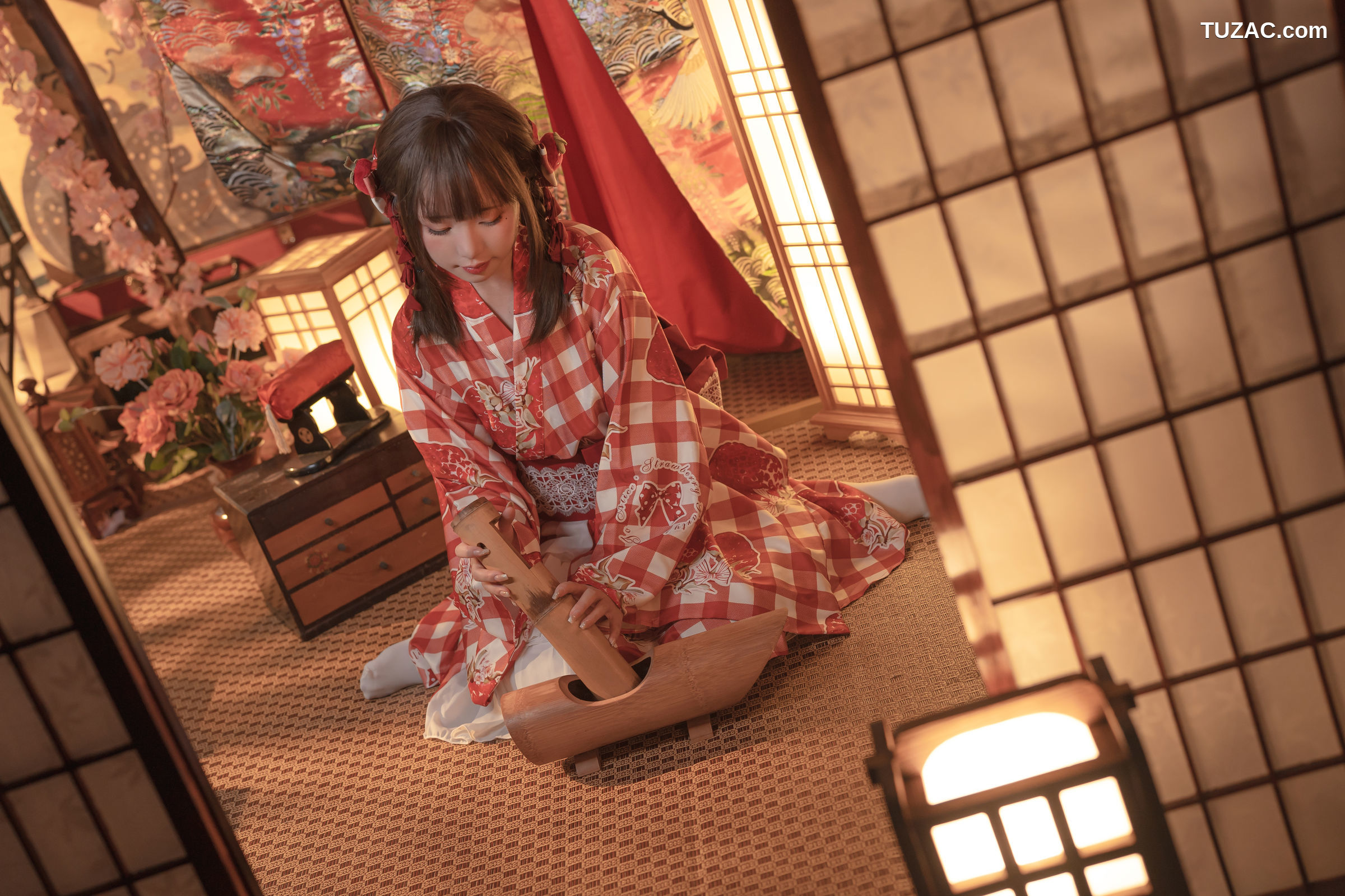 爆机少女喵小吉-12月T3-灼灼其华