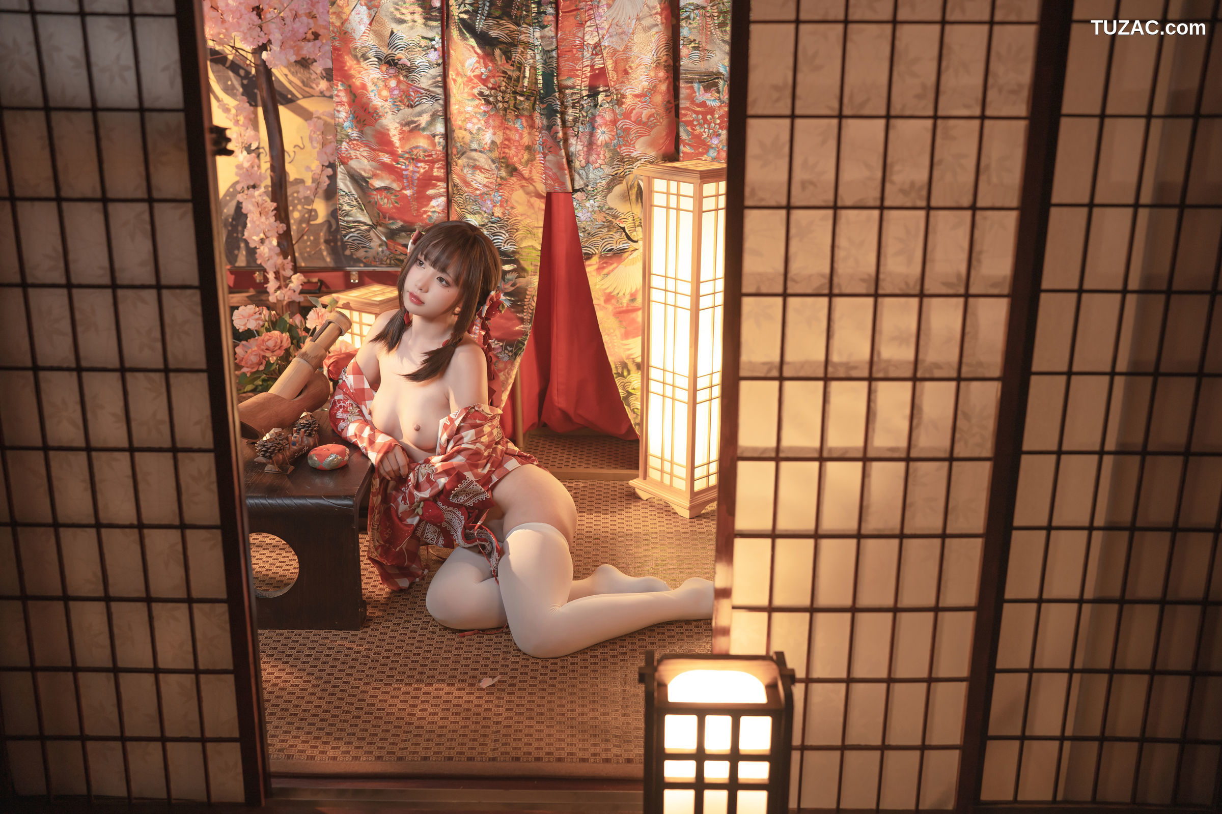 爆机少女喵小吉-12月T3-灼灼其华