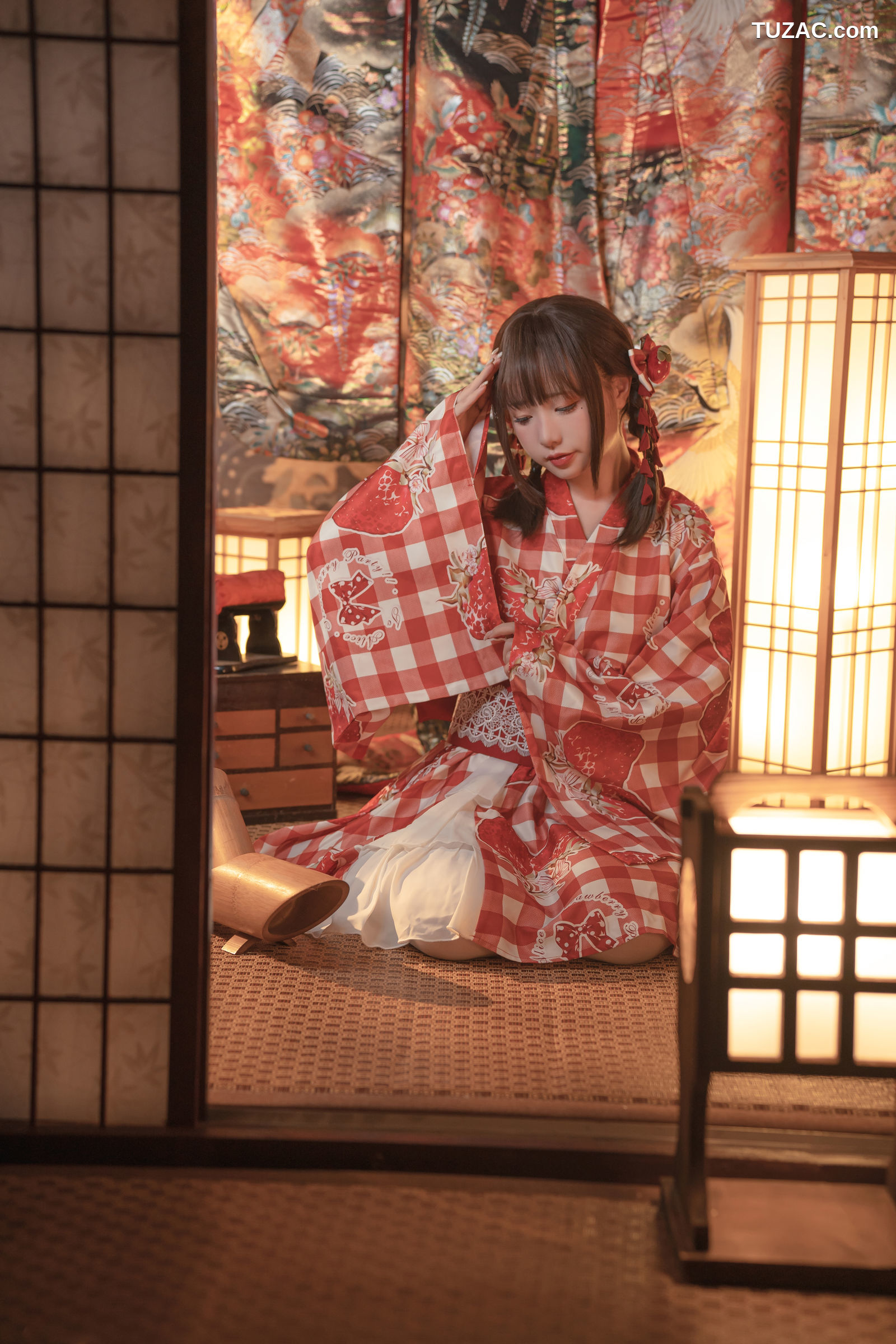 爆机少女喵小吉-12月T3-灼灼其华