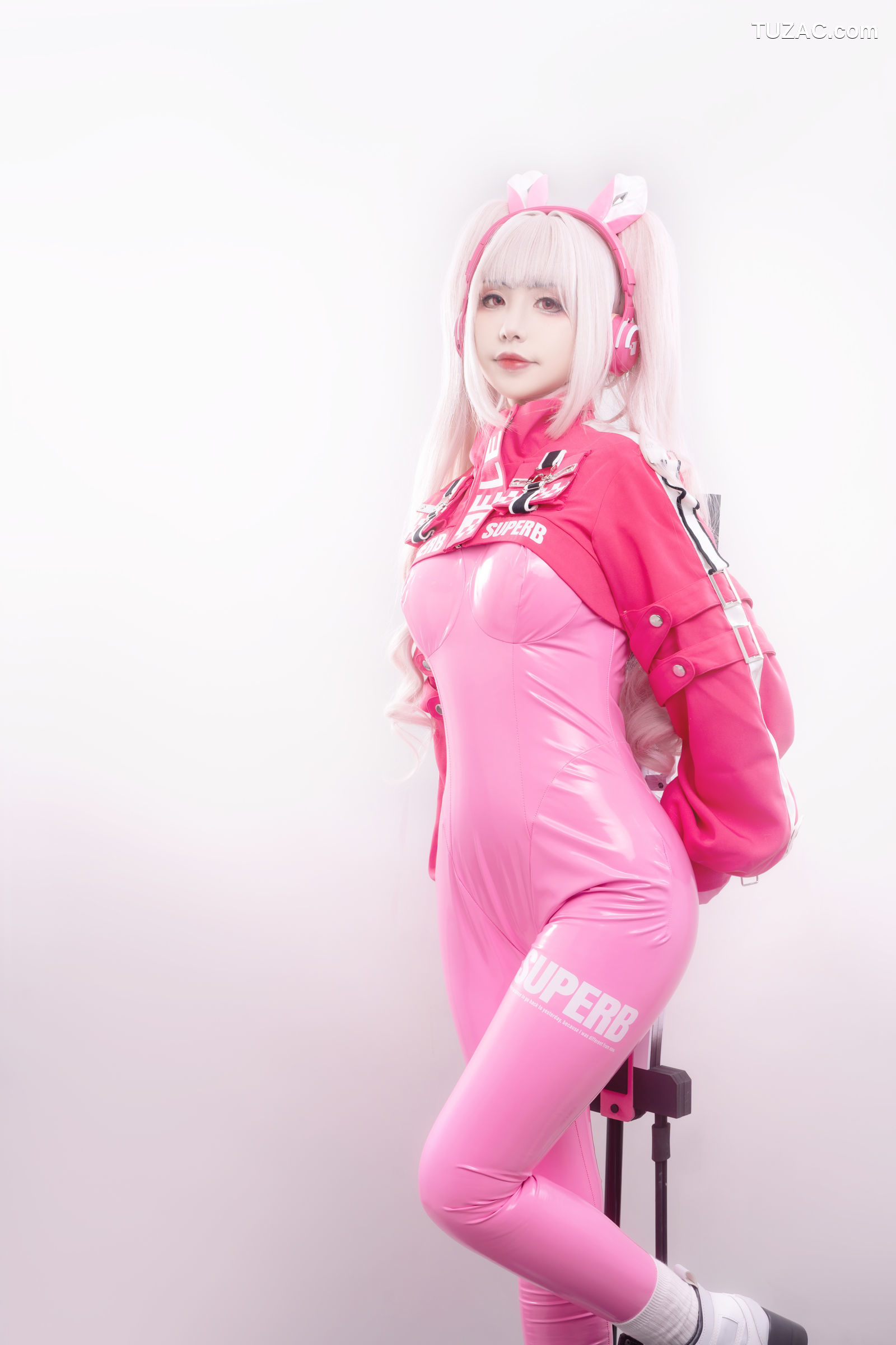 爆机少女喵小吉-NIKKE-爱丽丝